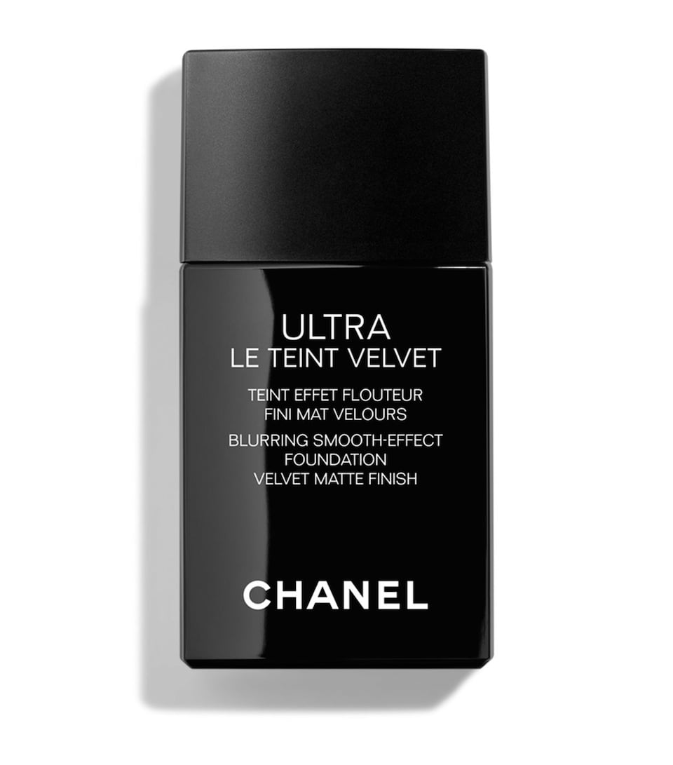 ULTRA LE TEINT VELVET Blurring Smooth-Effect Foundation