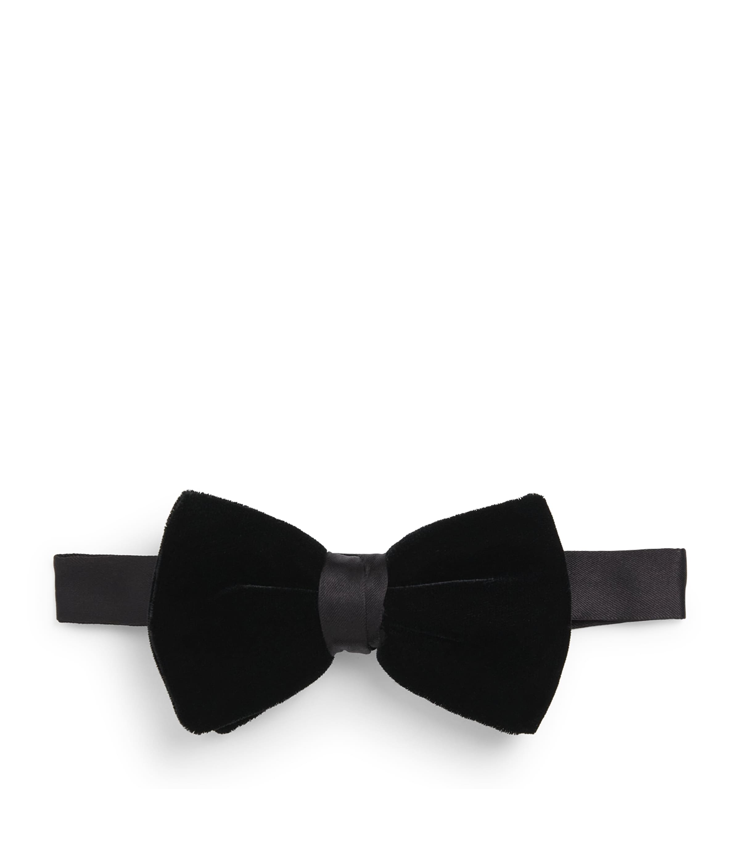 Giorgio Armani Silk Pre-Tied Bowtie