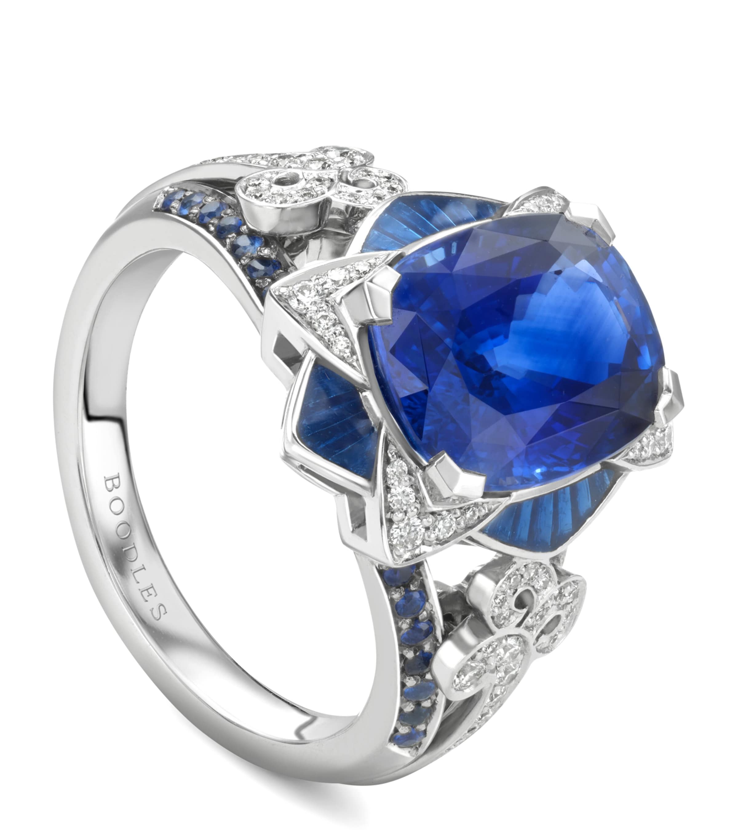 Boodles Platinum, Diamond and Sapphire The Palace Collection Royal Porcelain Ring Blue