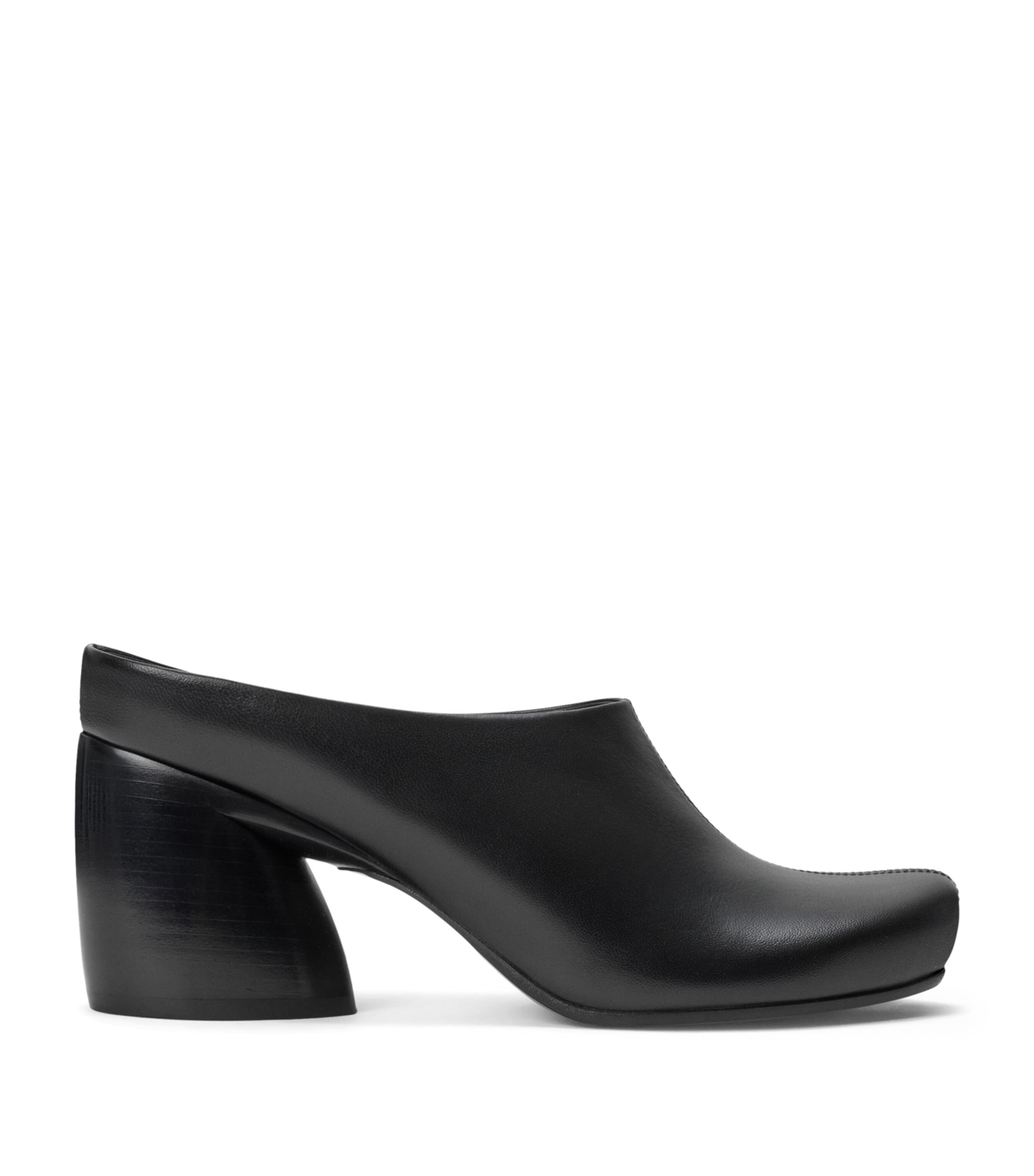 LOEWE Lambskin Oval Mules 70 Black