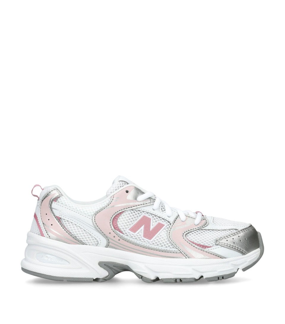 530 Sneakers