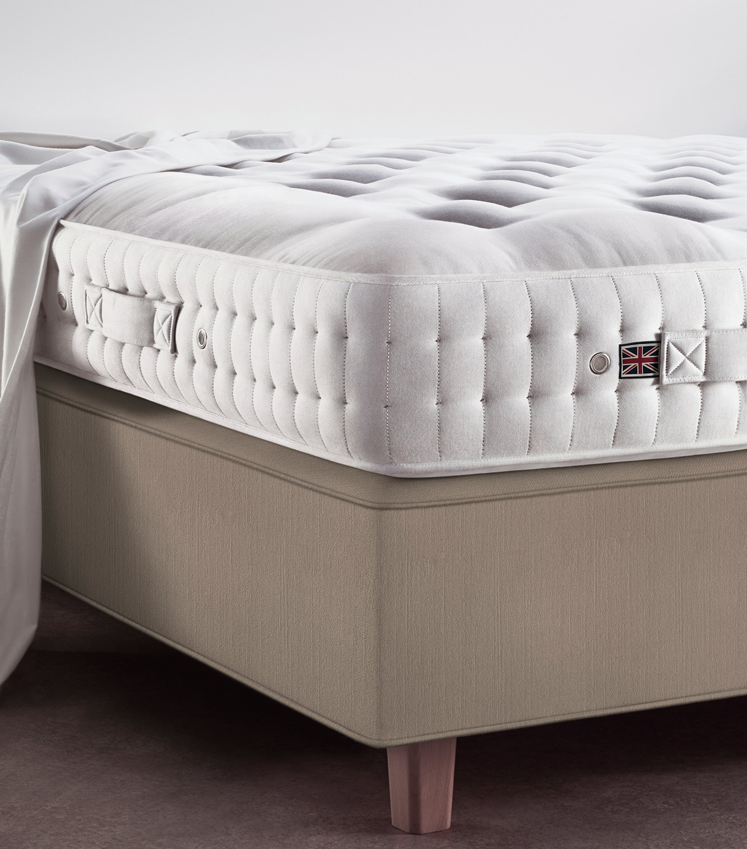 Vispring Soft Baronet Superb Mattress (150cm x 200cm) White