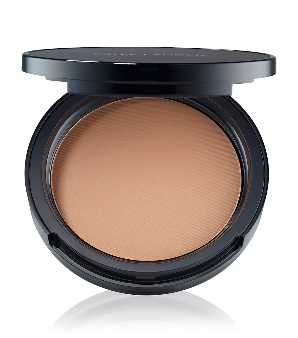Double Wear Stay-In-Place Matte Powder Foundation