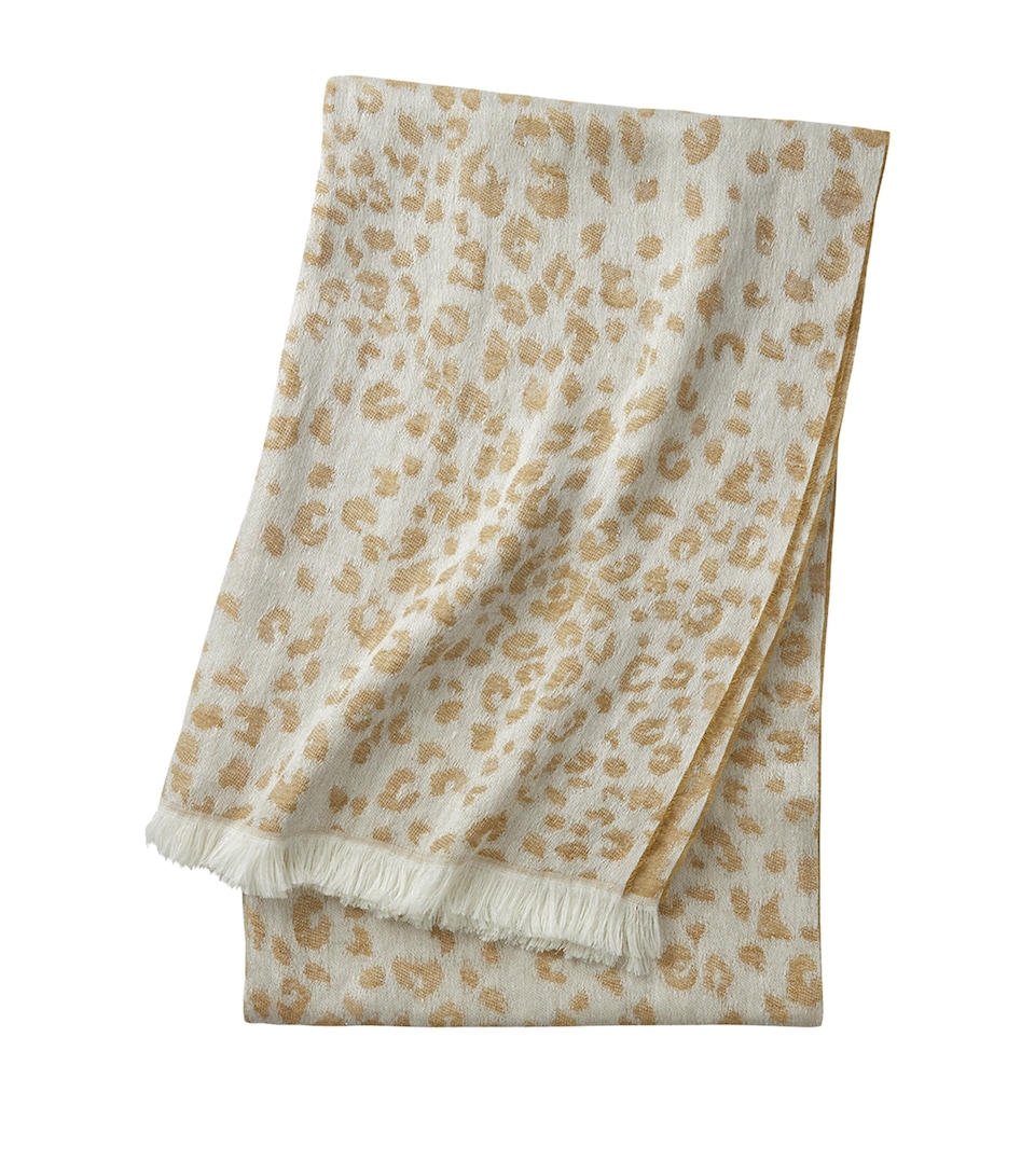 Yves Delorme Linen Fauve Throw (140cm x 160cm) Mordore