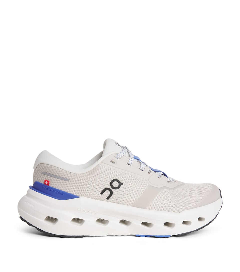 On Cloudrunner 3 Trainers Pearl Sailor