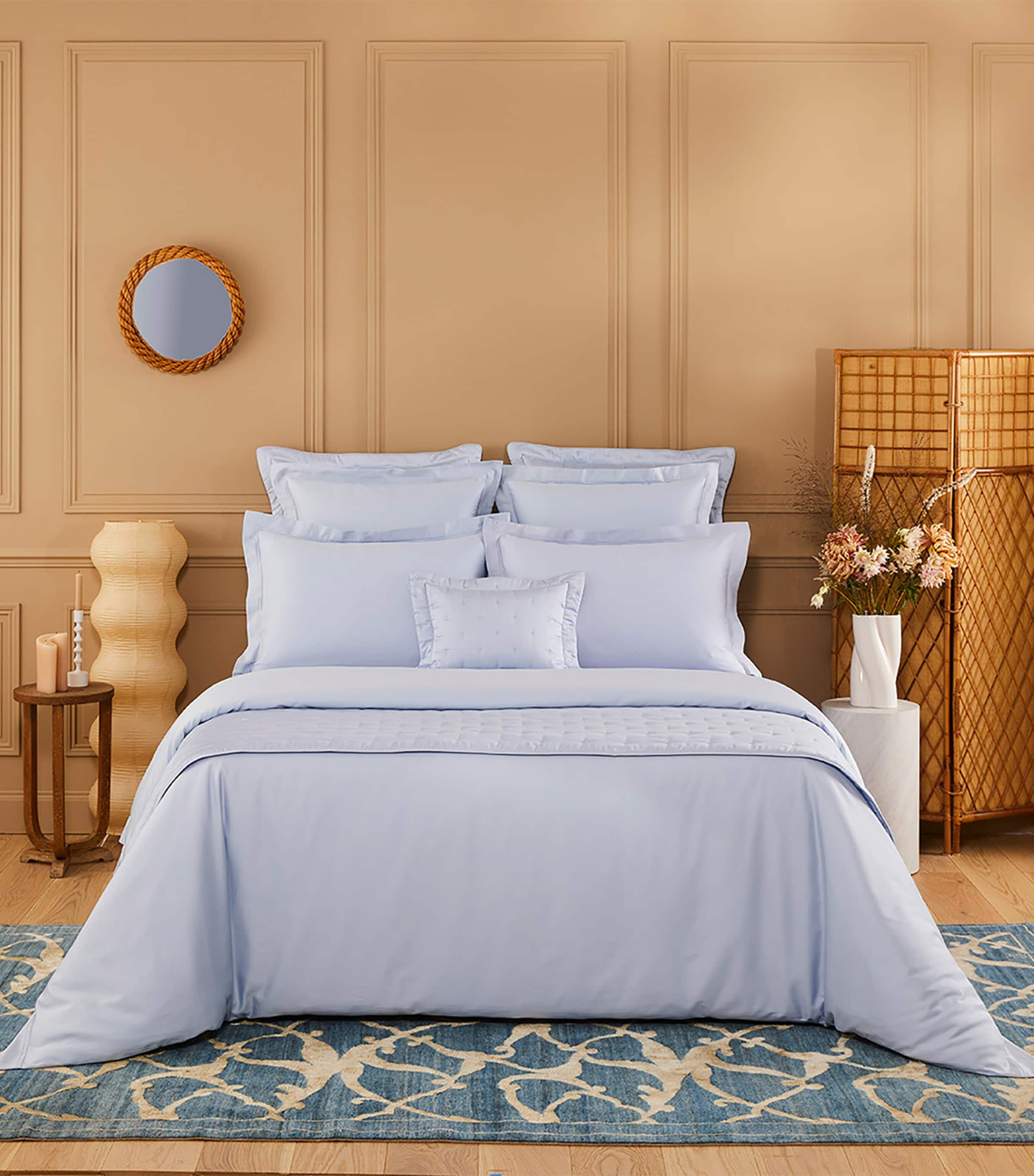 Yves Delorme Triomphe Celeste Square Oxford Pillowcase (65cm x 65cm) Celeste
