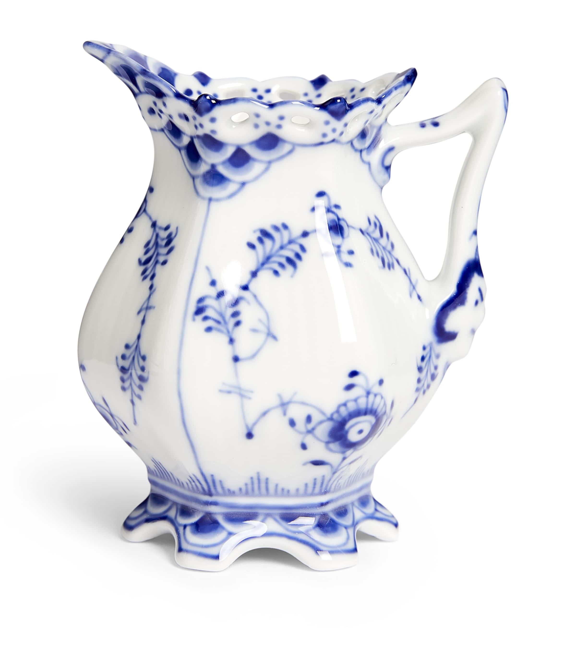 Blue Fluted Full Lace Cream Jug (70ml)