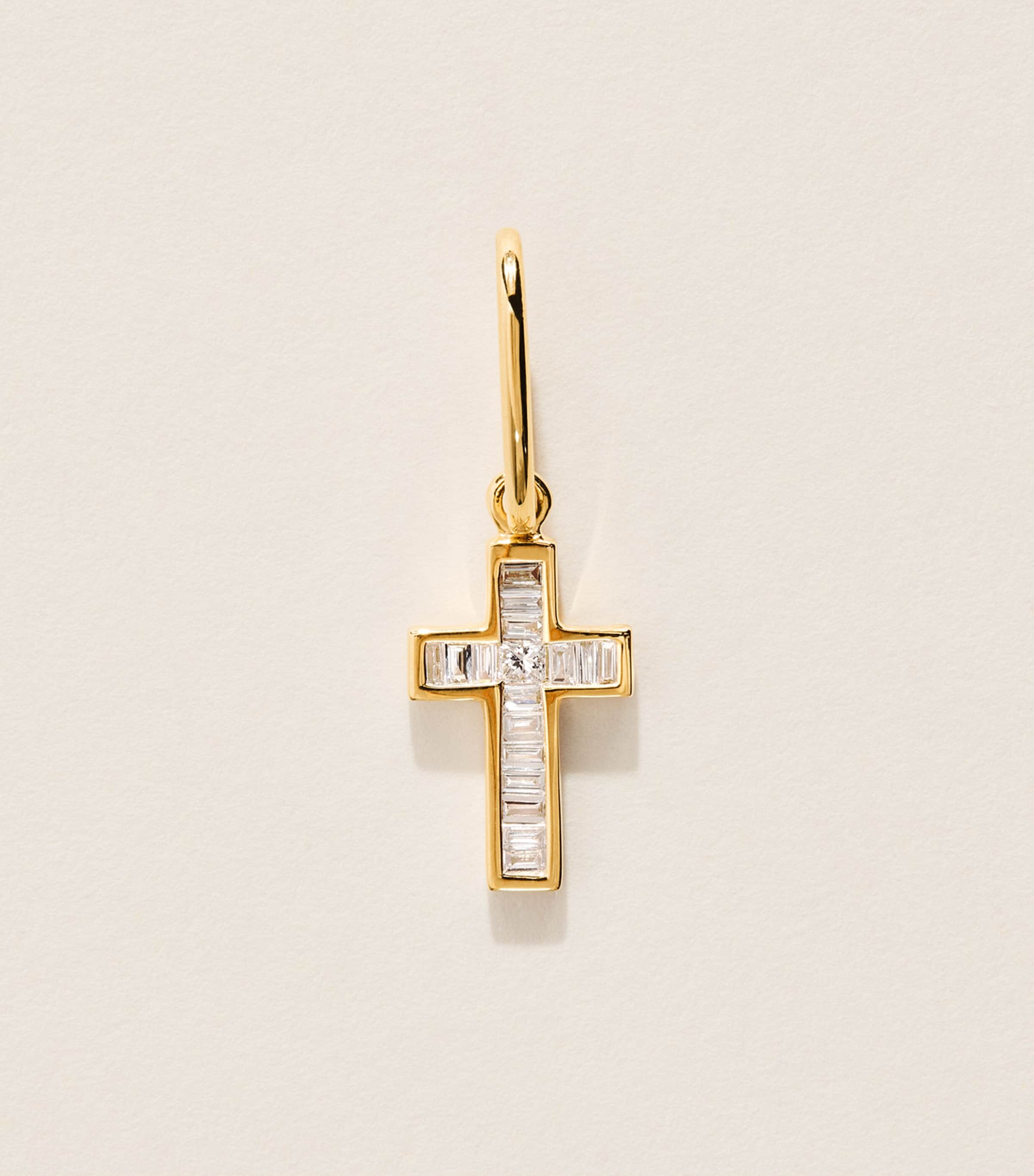 Rosa de la Cruz Yellow Gold and Diamond Cross Pendant Yellow Gold