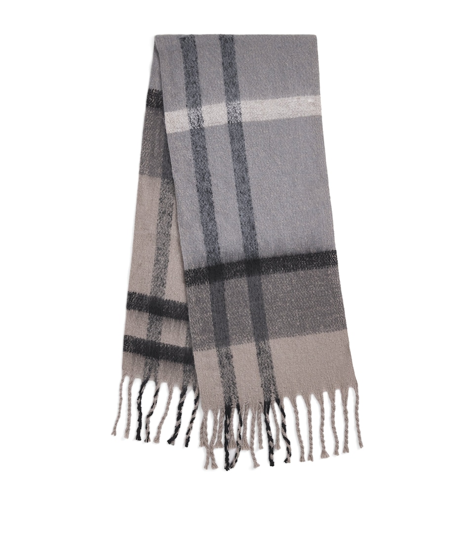 Bouclé Tartan Isla Scarf