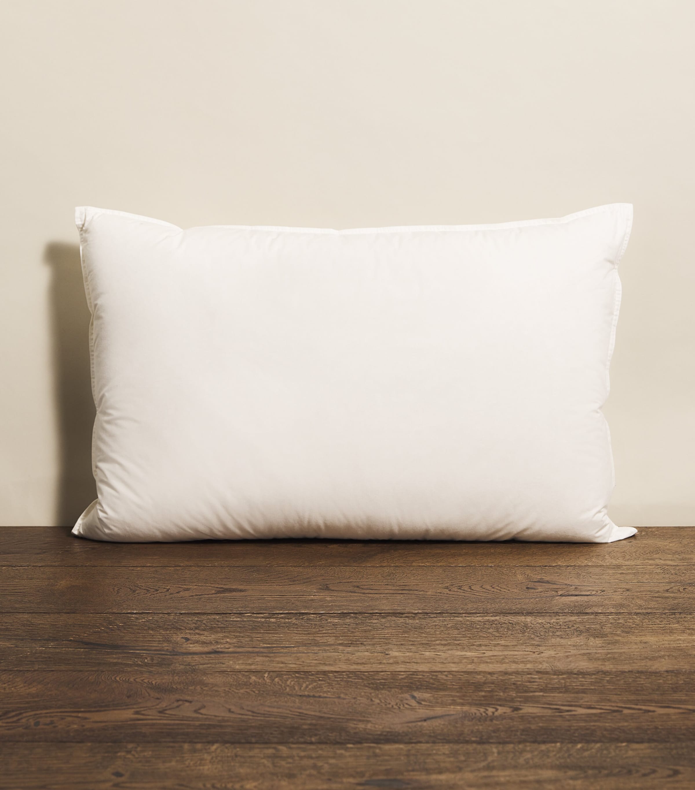 Harrods of London Soft Matterhorn Goose Down Standard Pillow (50cm x 75cm) White