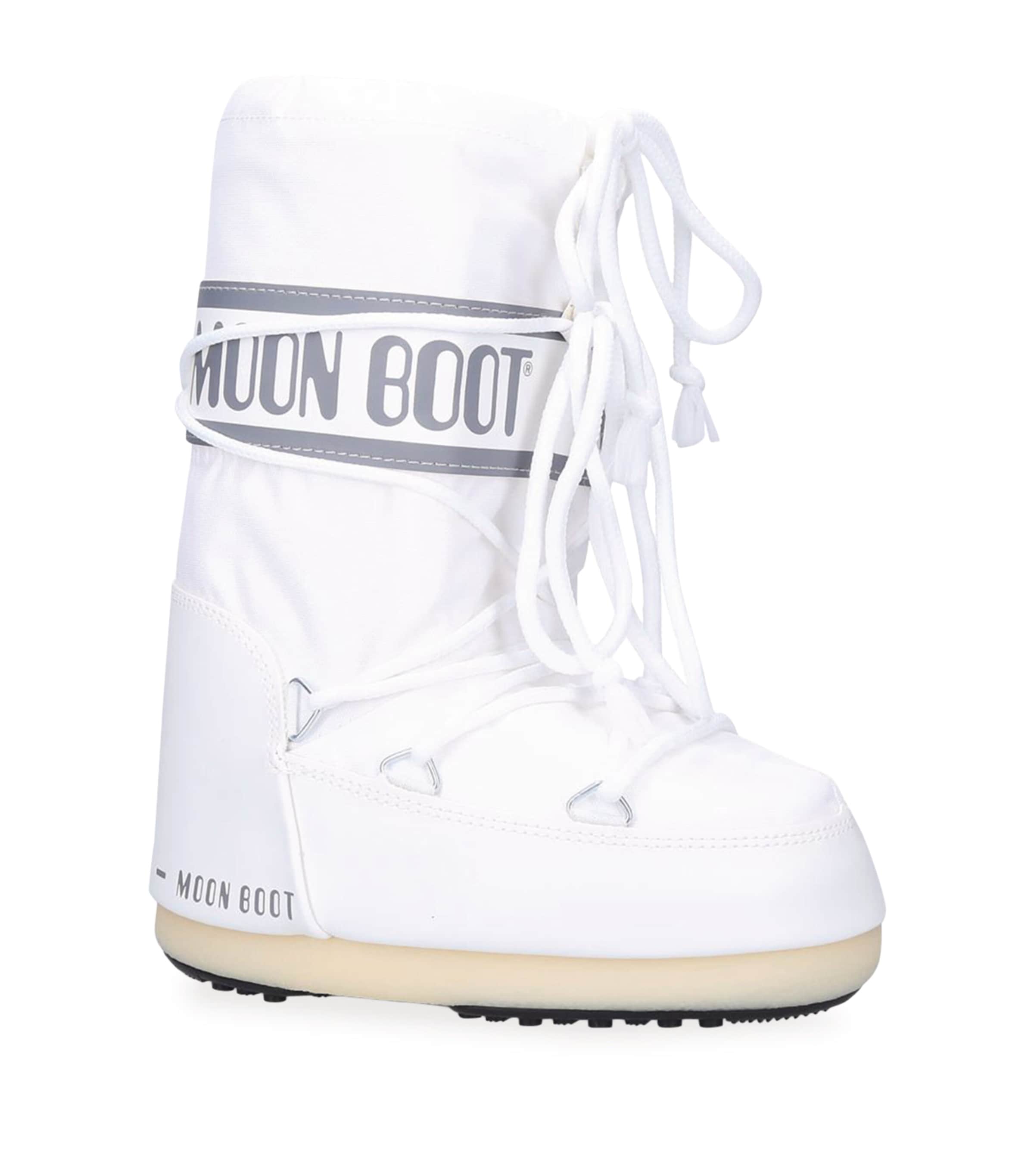 Nylon Icon Moon Boots