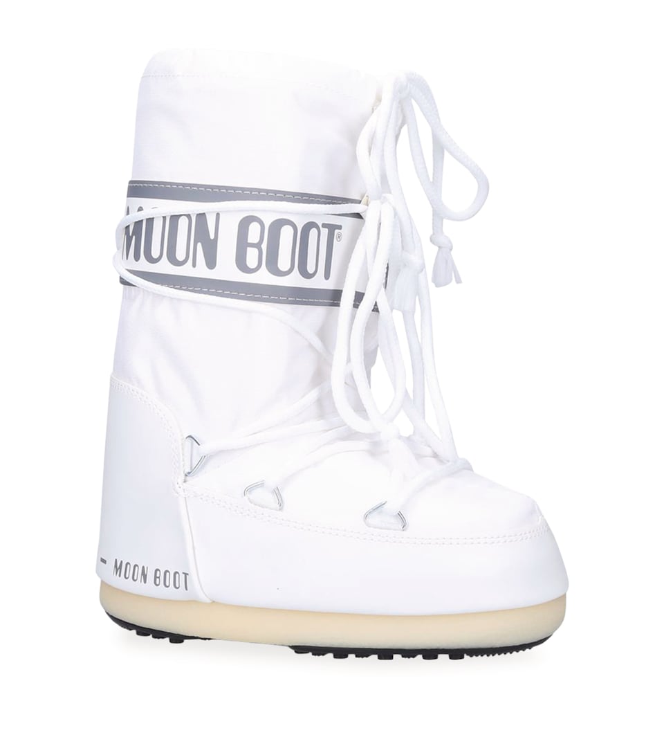 Nylon Icon Moon Boots