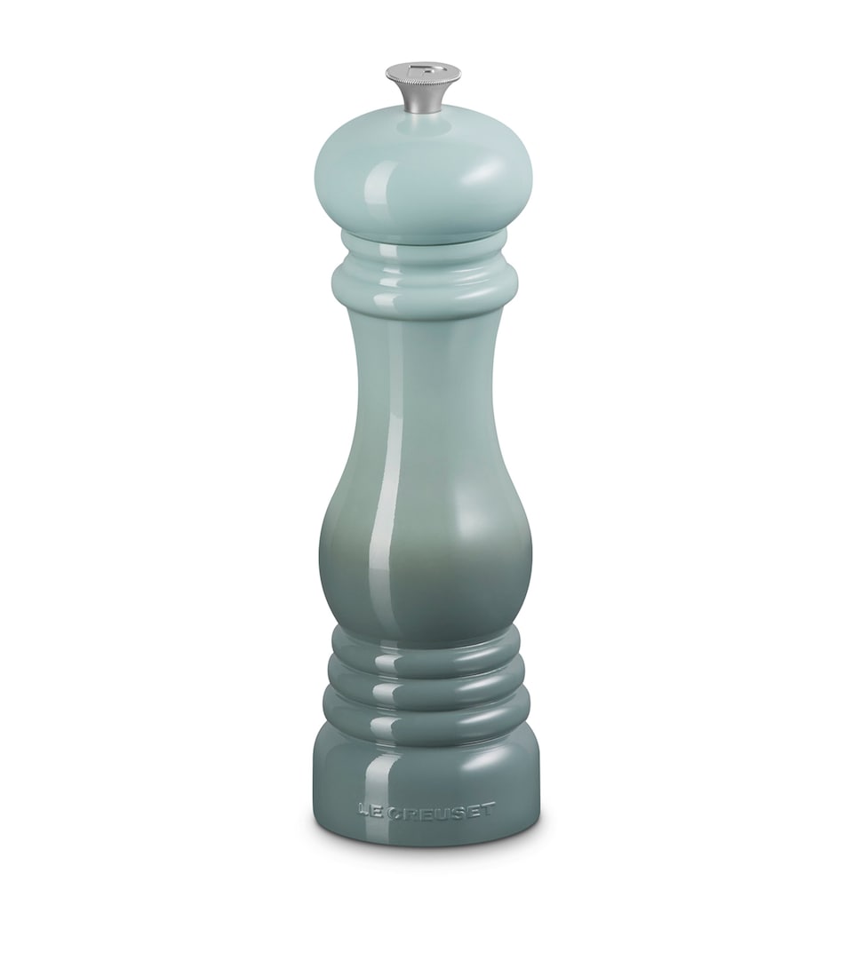 Classic Pepper Mill