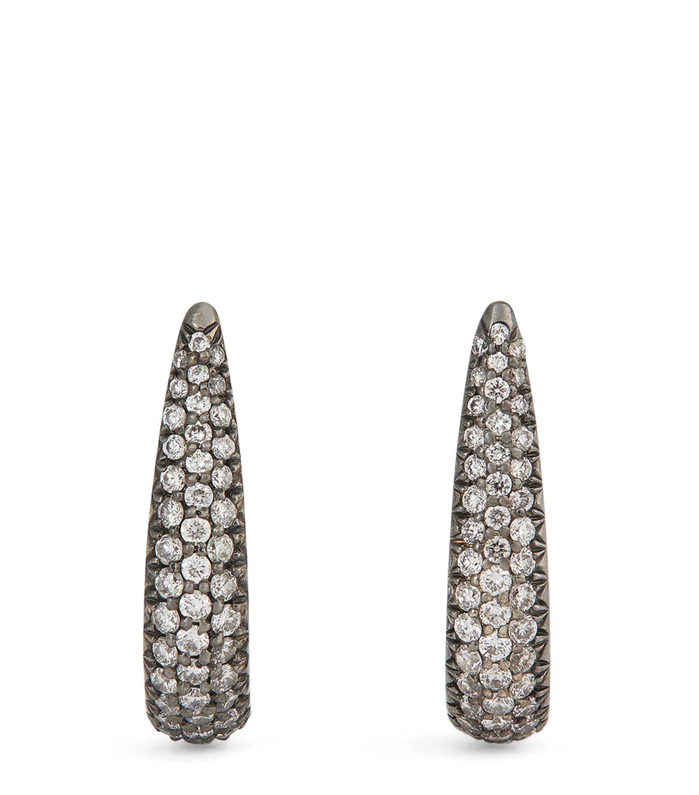 Blackened White Gold and Diamond Claw Stud Earrings