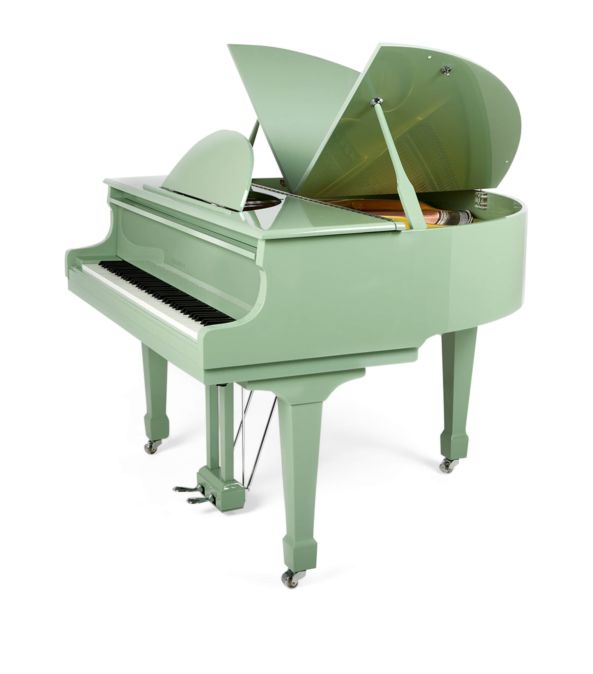G52 Sygnet Piano