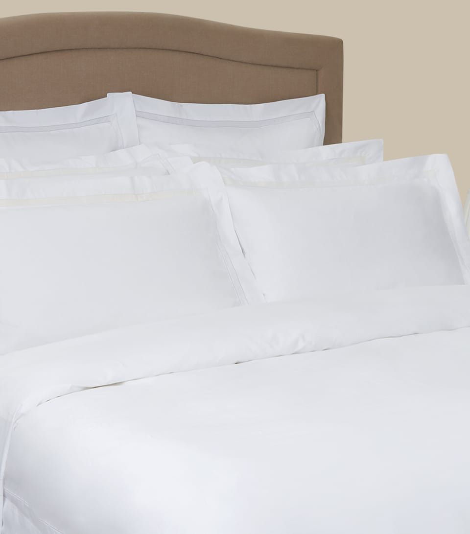 Doppio Ajour Oxford Pillowcase (51cm x 71cm)