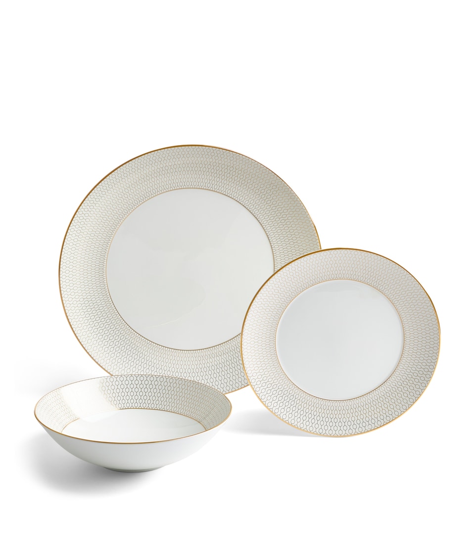 Wedgwood Set of 12 Gio Gold Dinnerware Pieces White