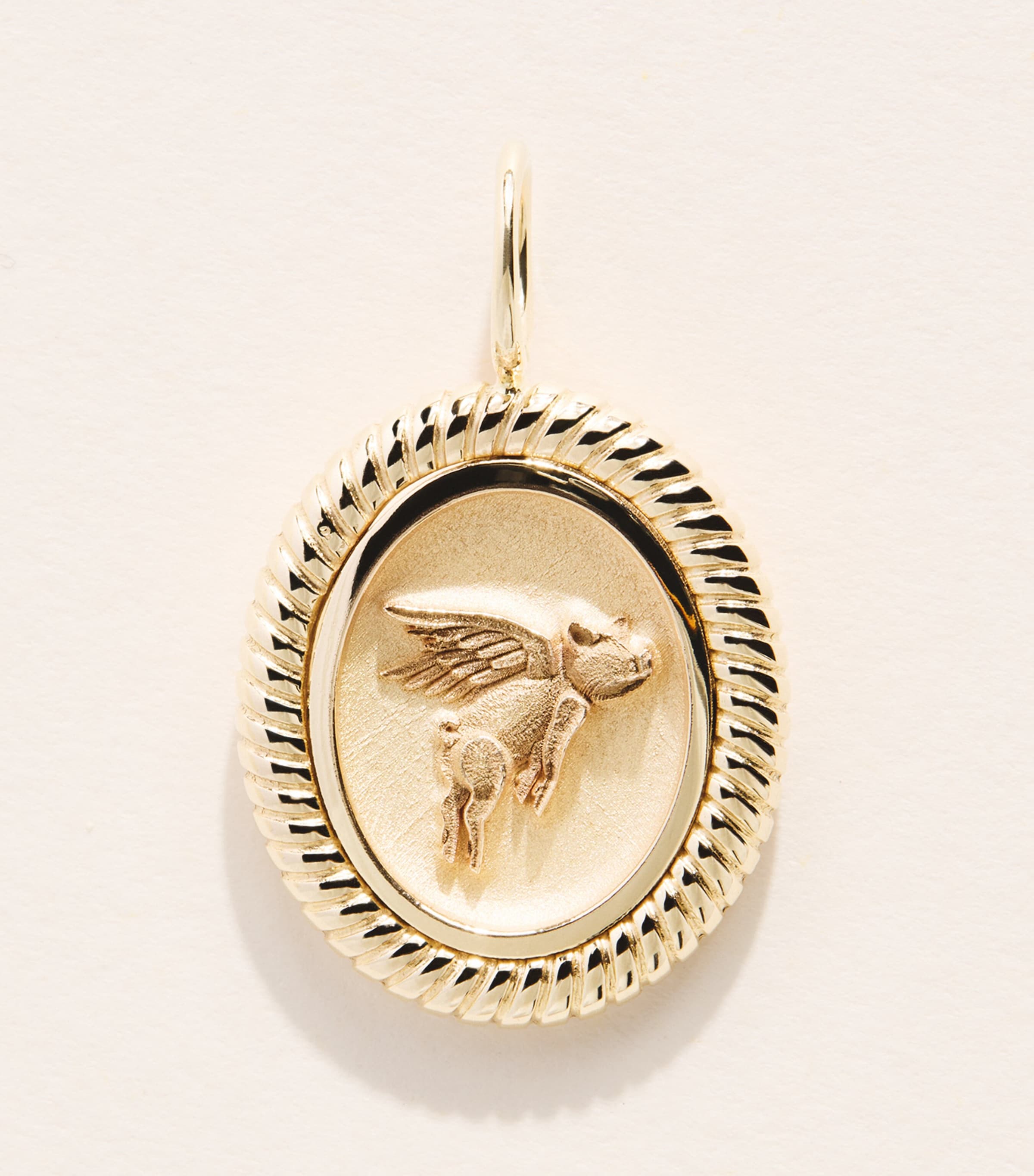 Retrouvaí Yellow Gold Fantasy Flying Pig Charm Yellow Gold