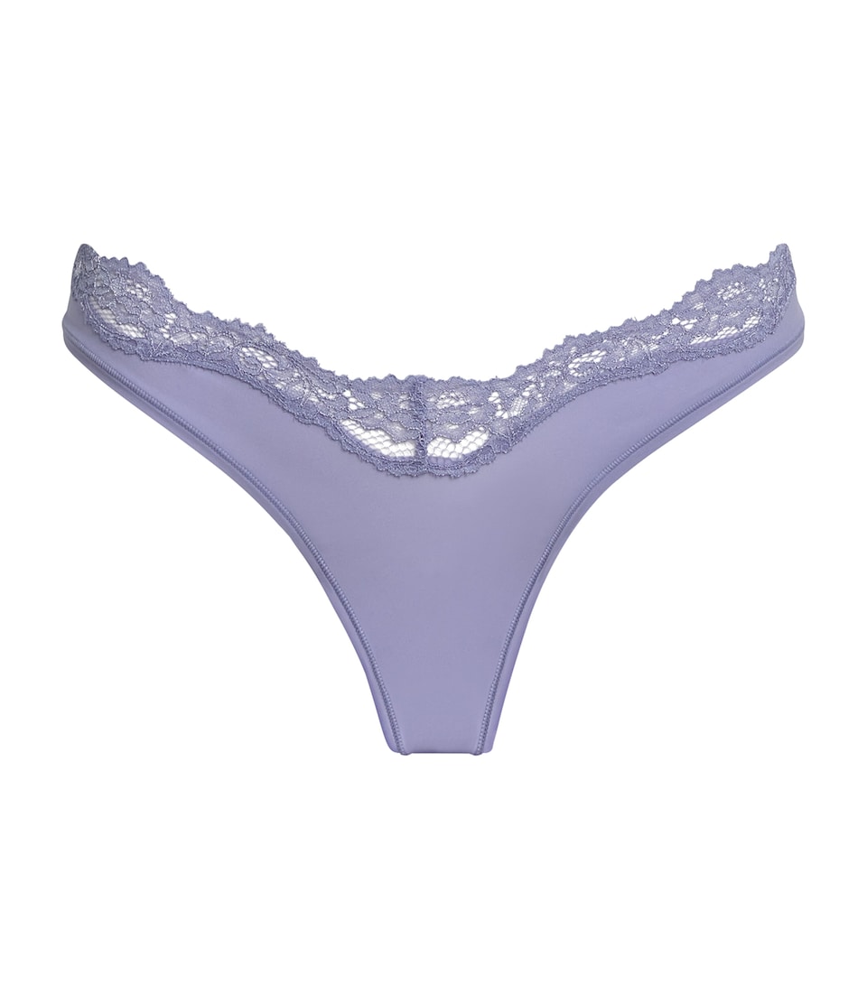 Lace-Trim Fits Everybody Dipped Thong