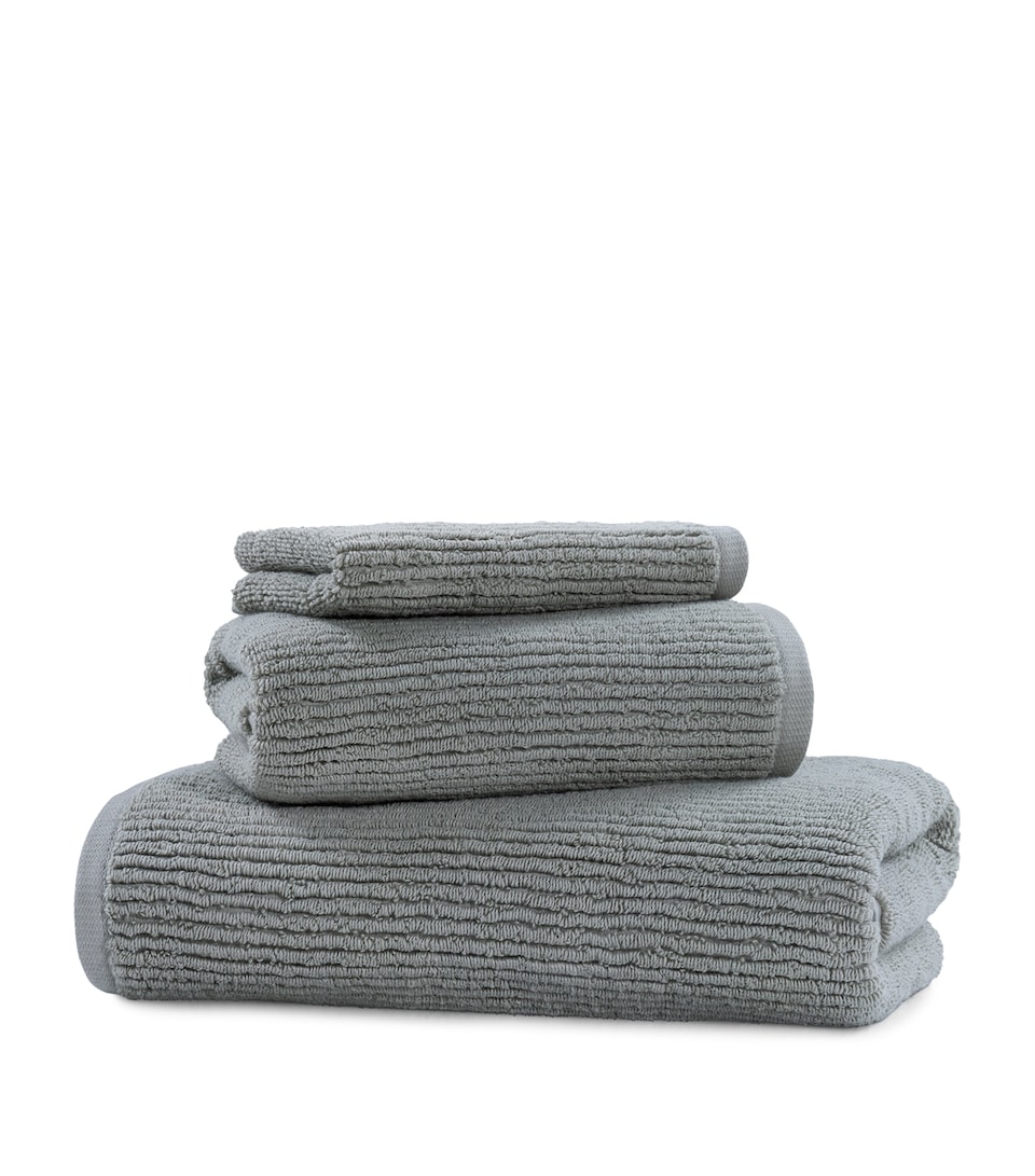 Organic Cotton Raya Bath Towel (76cm x 142cm)