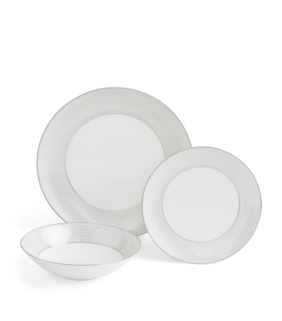 Wedgwood Set of 12 Gio Platinum Dinnerware Pieces White