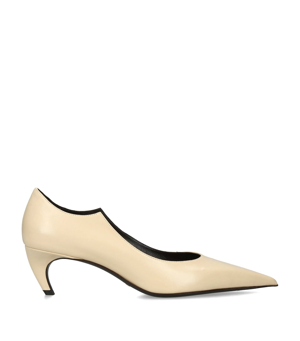 Khaite Leather Valerie Pumps 55 Cream