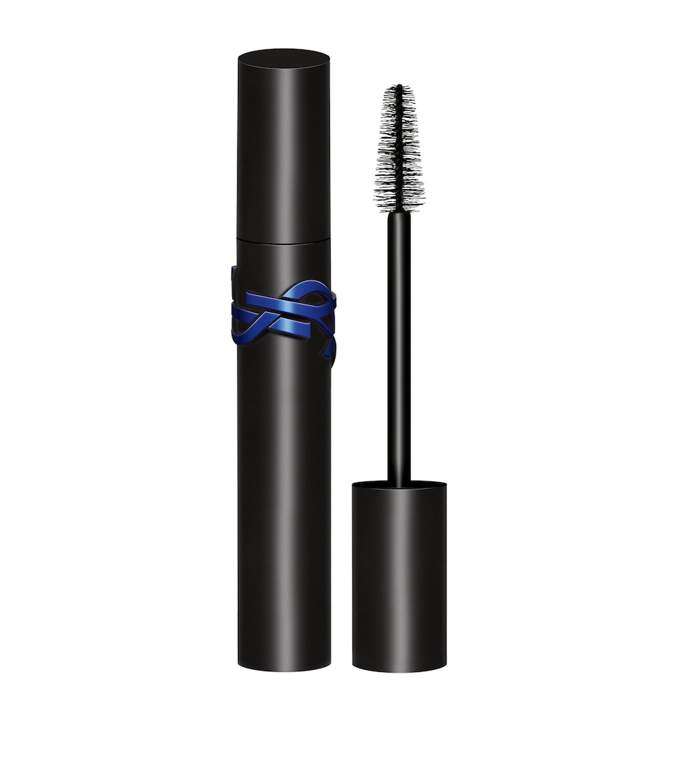 Lash Clash Extreme Volume Waterproof Mascara