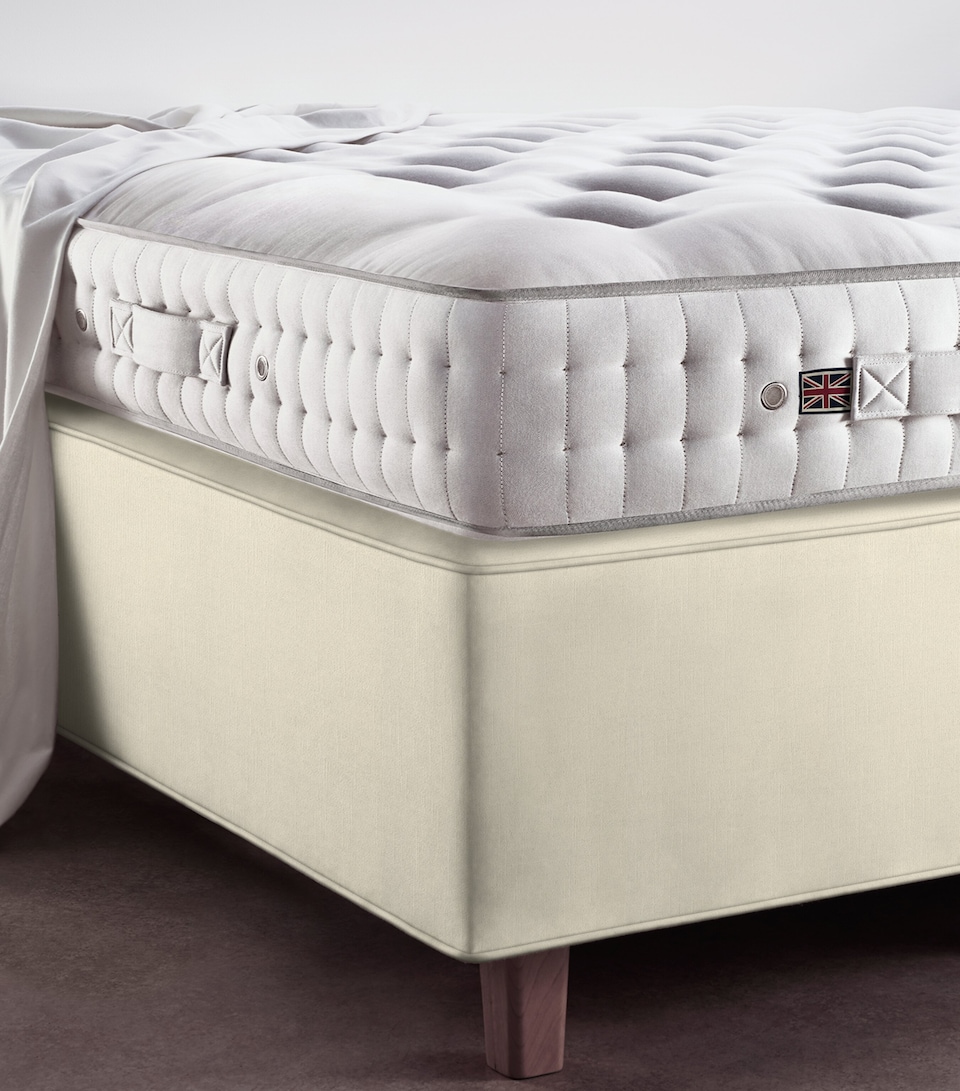 Vispring Soft Herald Superb Mattress (150cm x 200cm) White