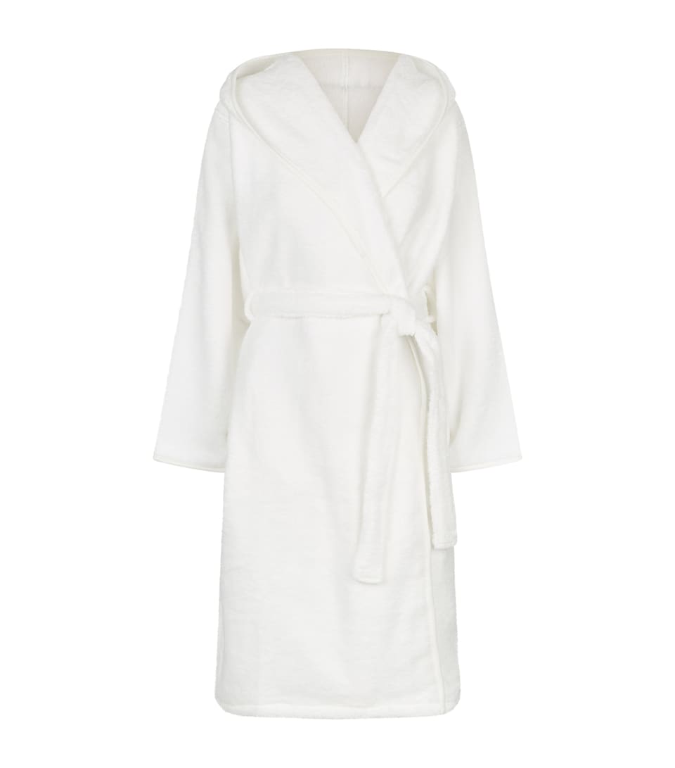 Zero Twist Hooded Bathrobe (Medium)