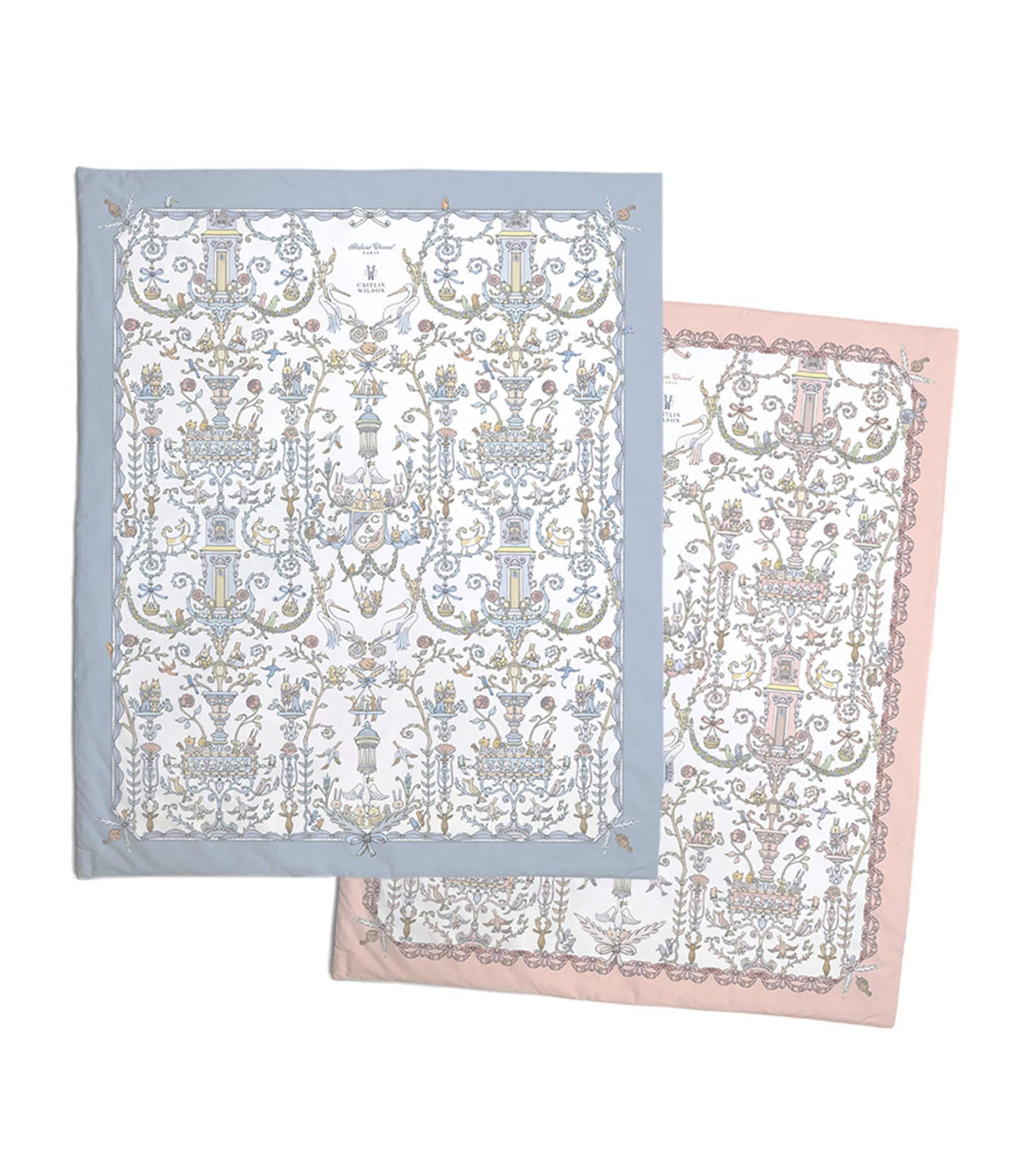 x Caitlin Wilson Toile De Jouy Quilt (100cm x 130cm)