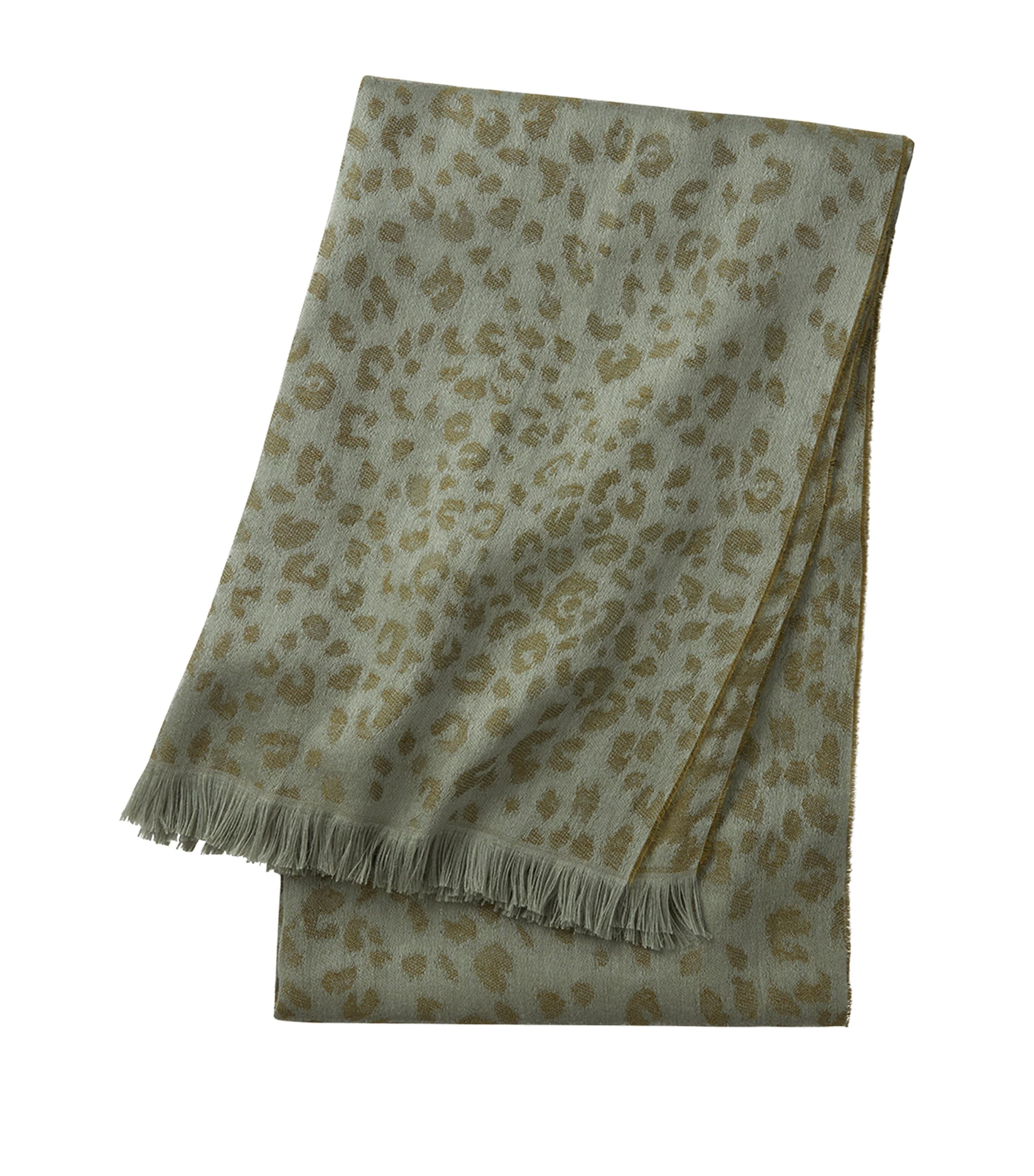 Yves Delorme Linen Fauve Throw (140cm x 160cm) Kaki