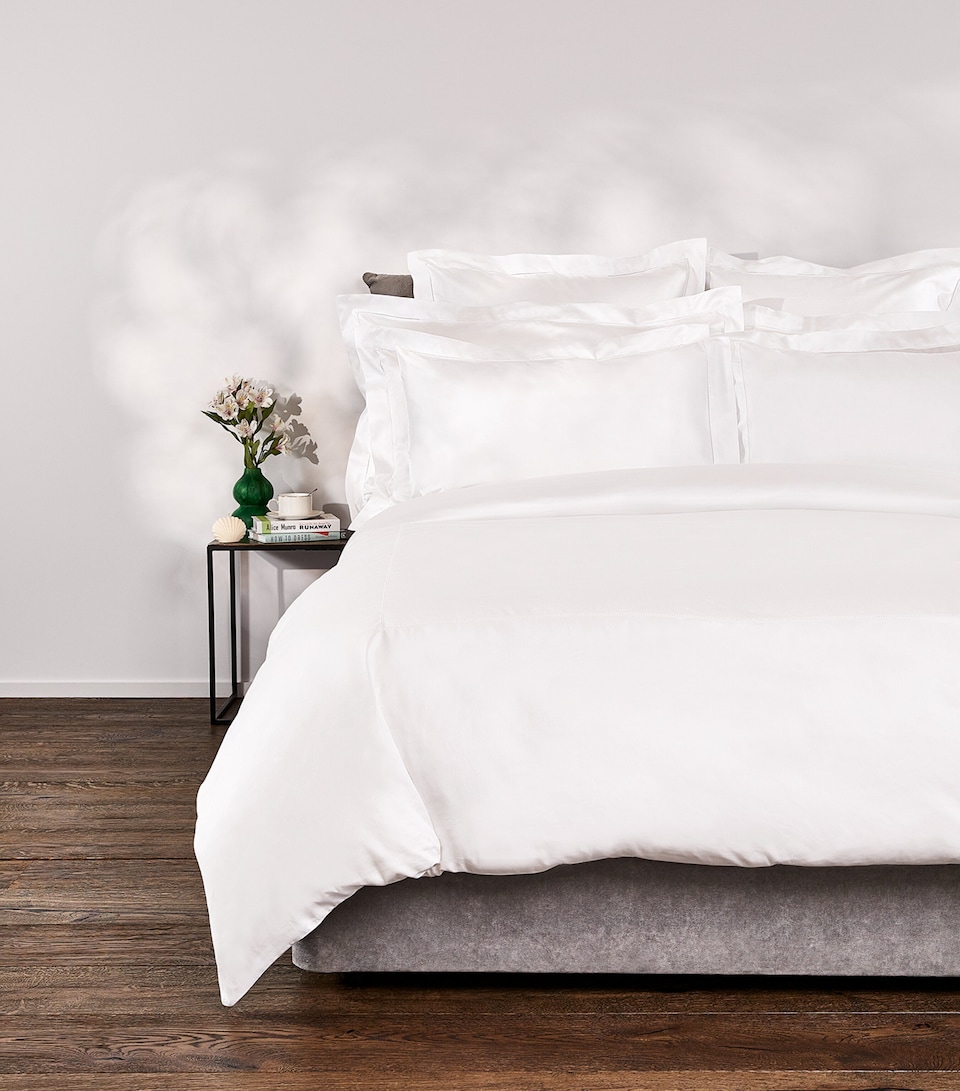 Barley Housewife Pillowcase (50cm x 75cm)