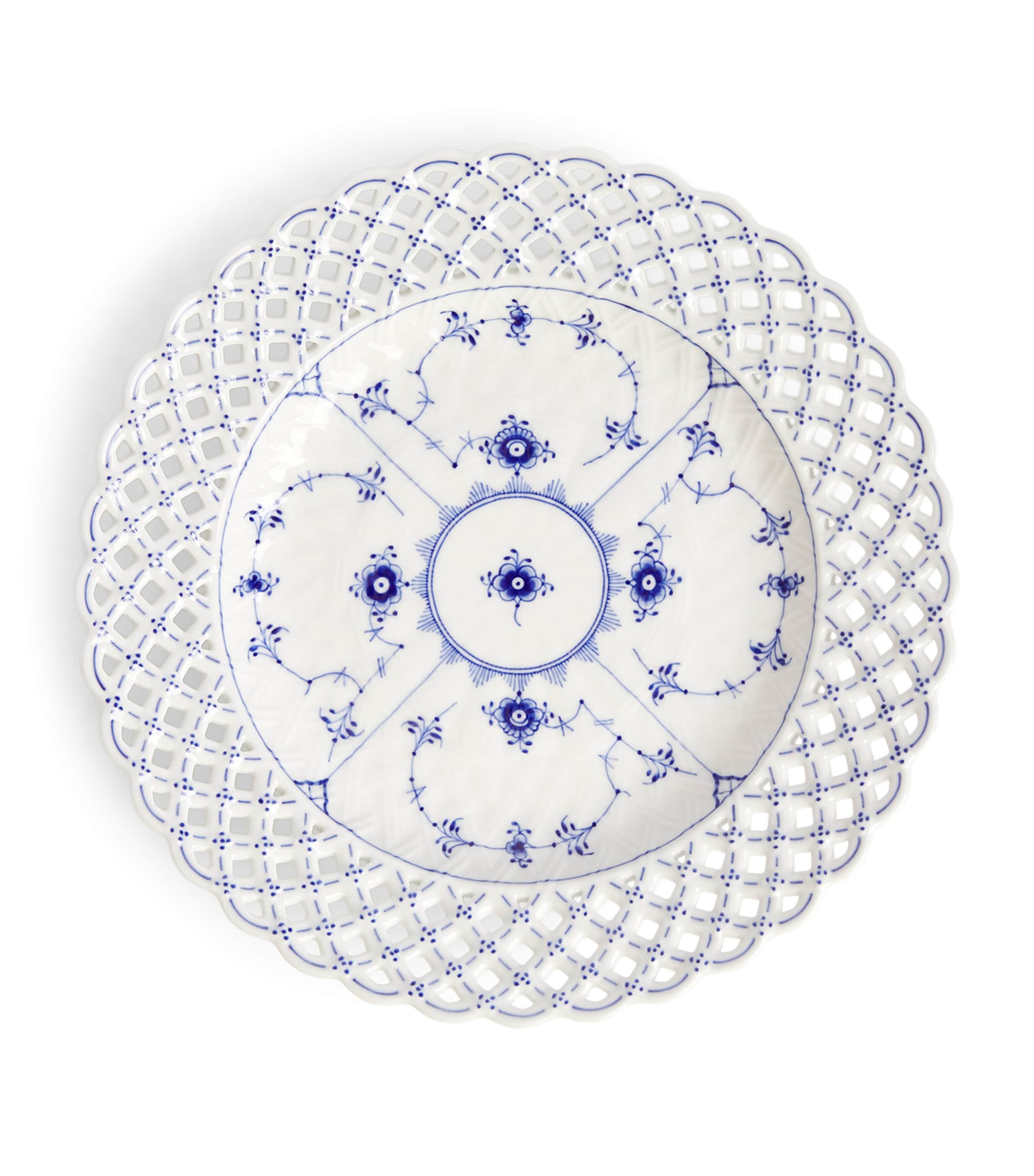 Blue Fluted Full Lace Plate (25cm)