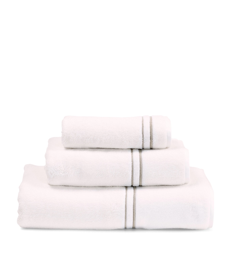 Frette Cotton Layering Embroidery Hand Towel (60cm x 110cm) Milk/savage B