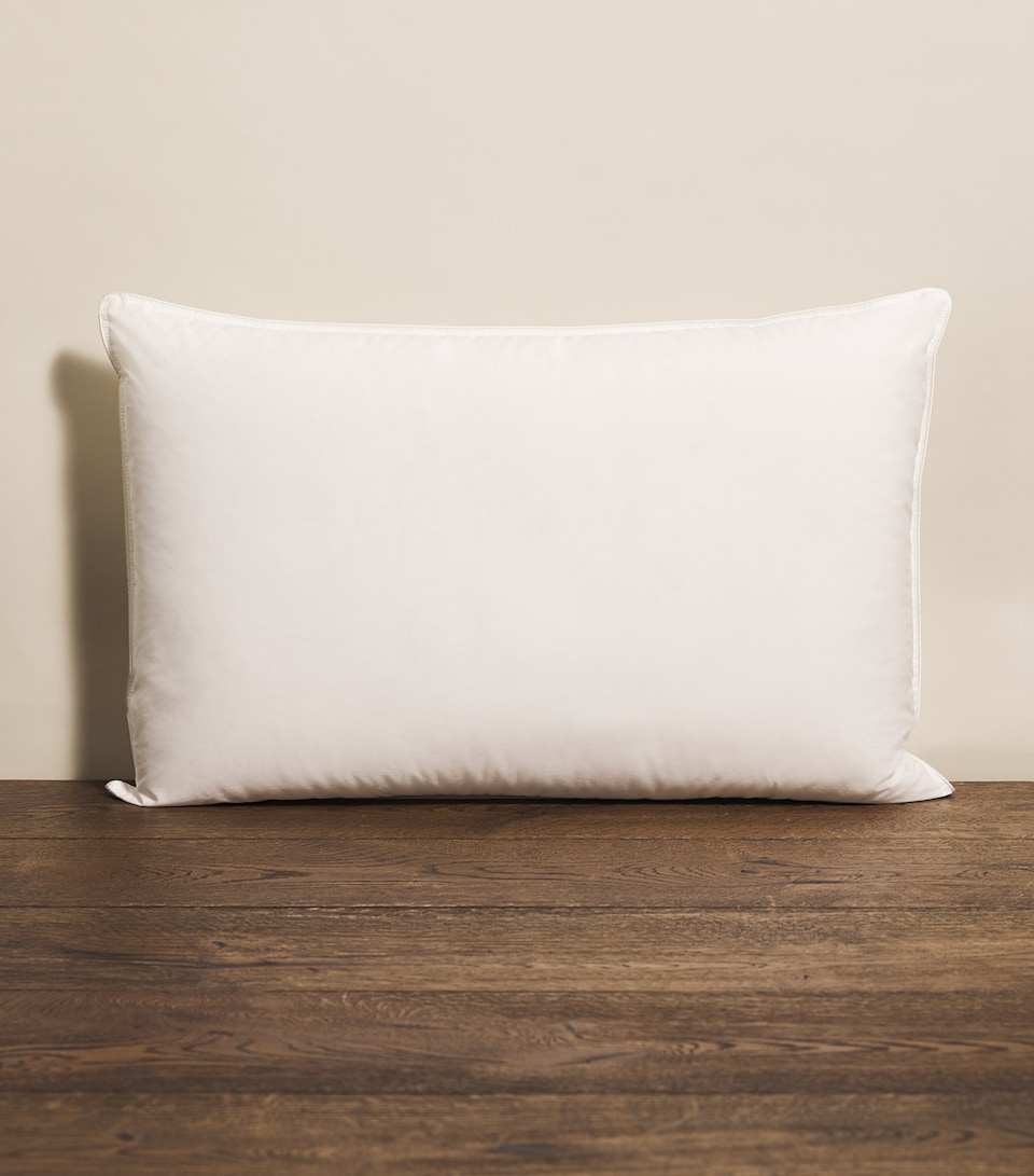Harrods of London Down Medium-Soft A1-Grade Standard Pillow (50cm x 75cm) White