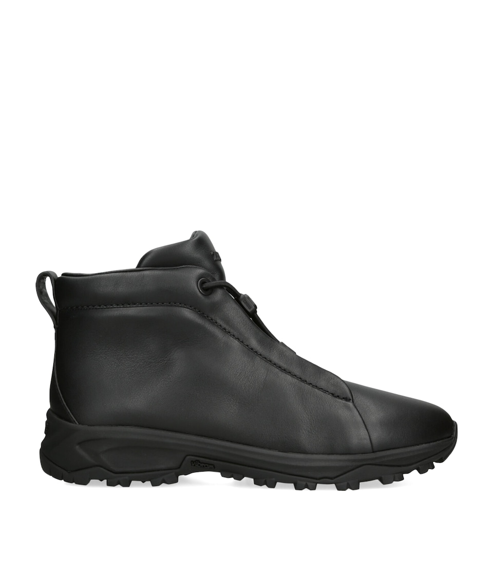 Leather Triple Stitch Vetta Sneakers