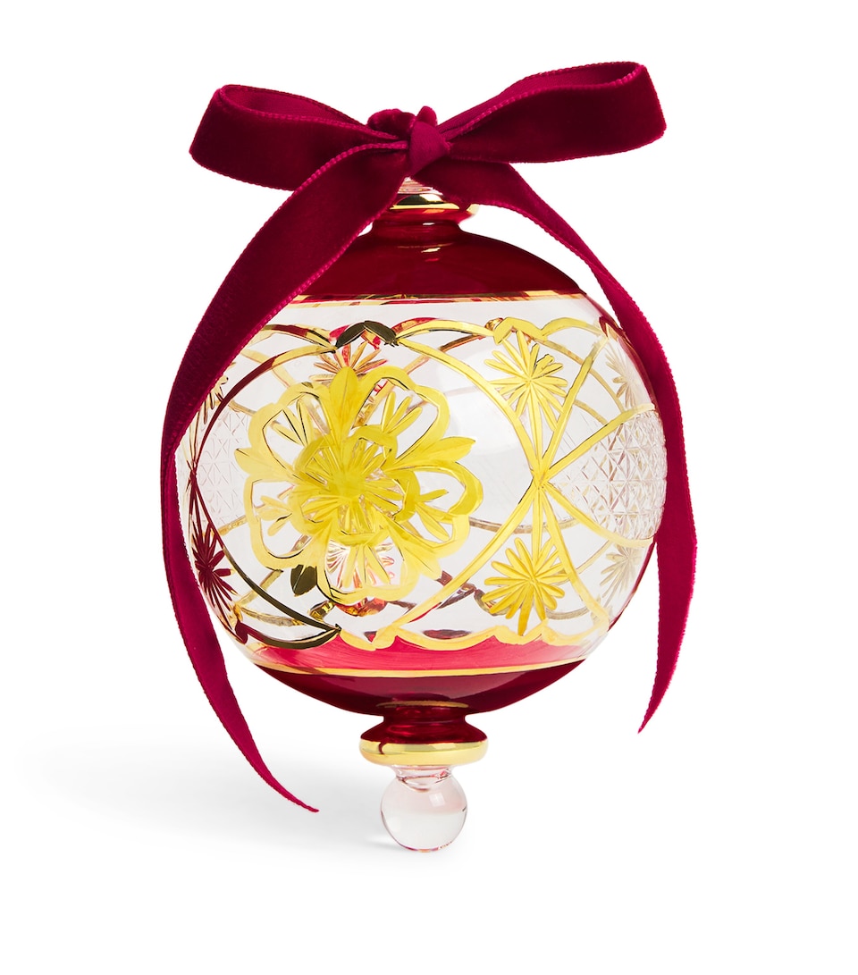 Tudor Rose Gold Bauble