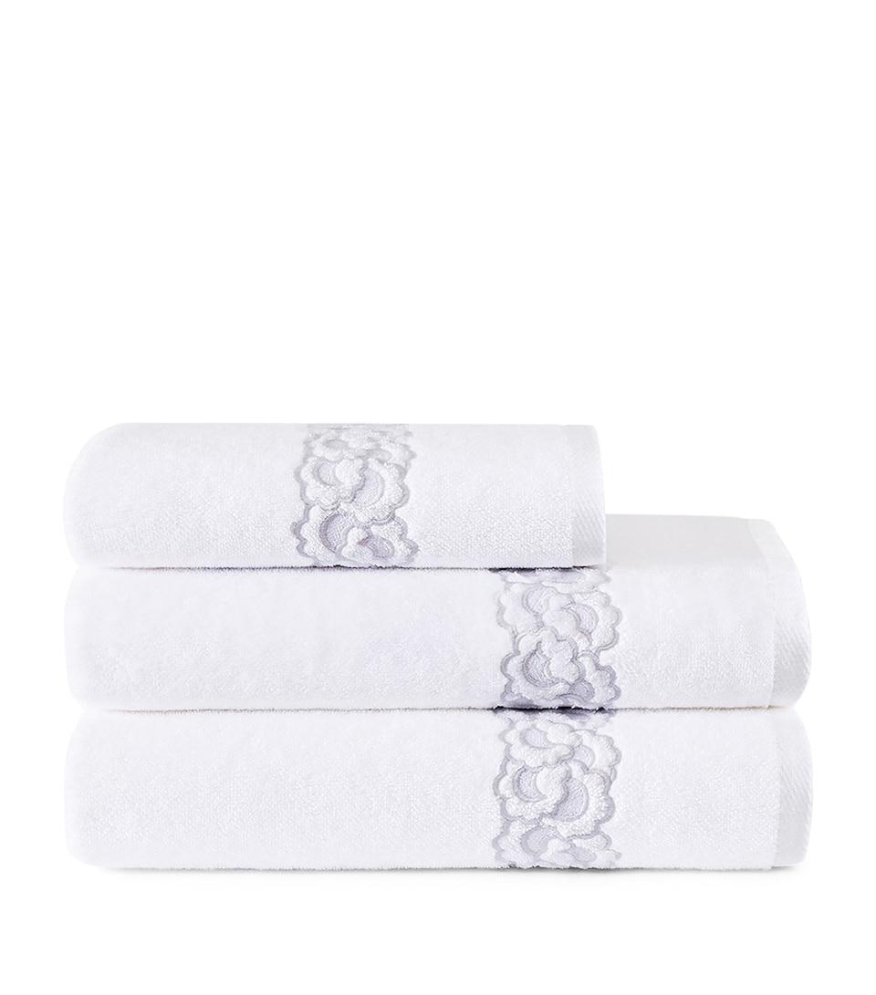 Festons Hand Towel (55cm x 100cm)