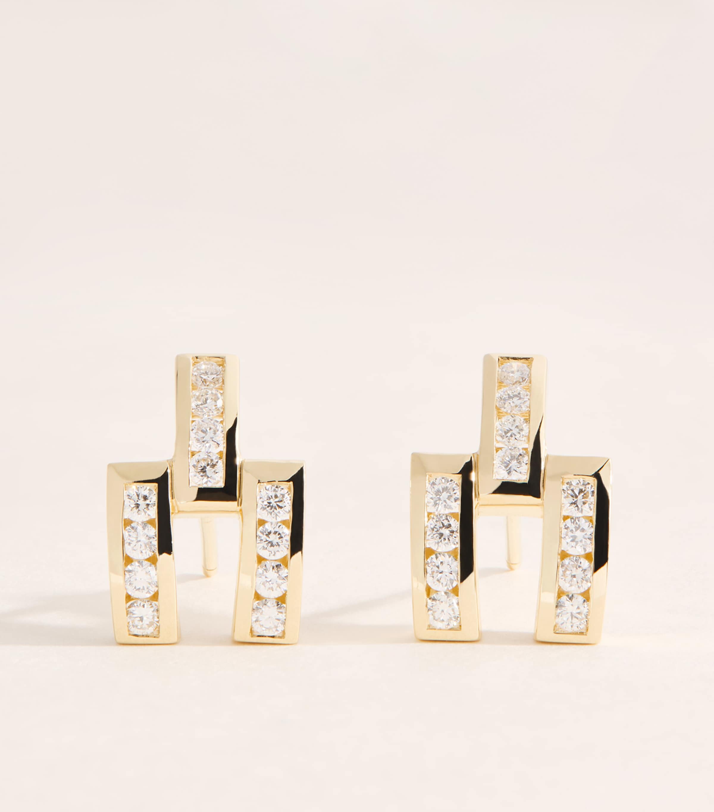 Retrouvaí Yellow Gold and Diamond Magna Stud Earrings Yellow Gold