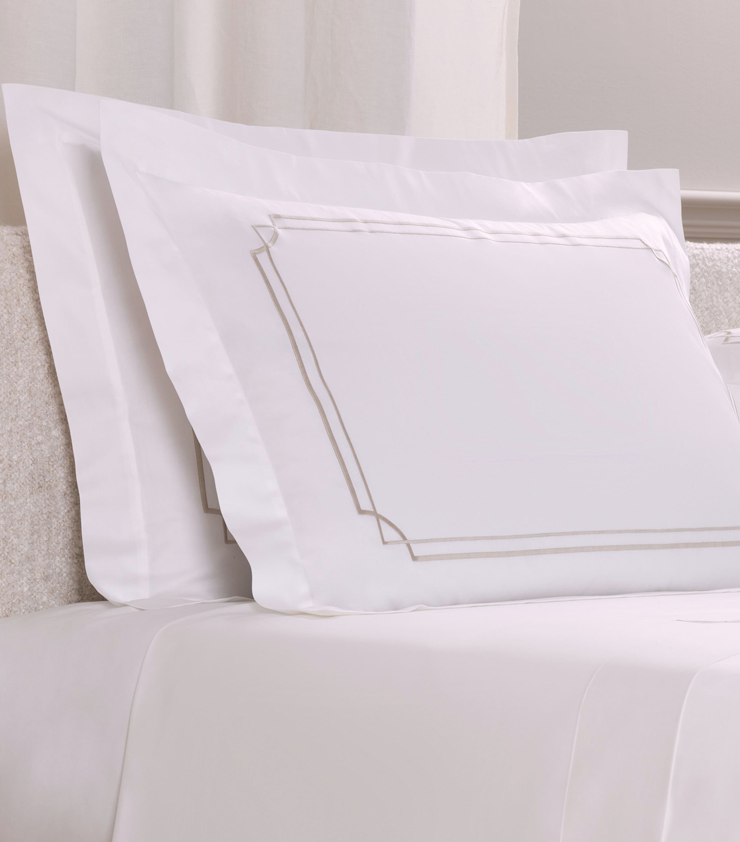 Frette Layering Embroidery Oxford Pillow Sham (51cm x 71cm) Milk/savage B