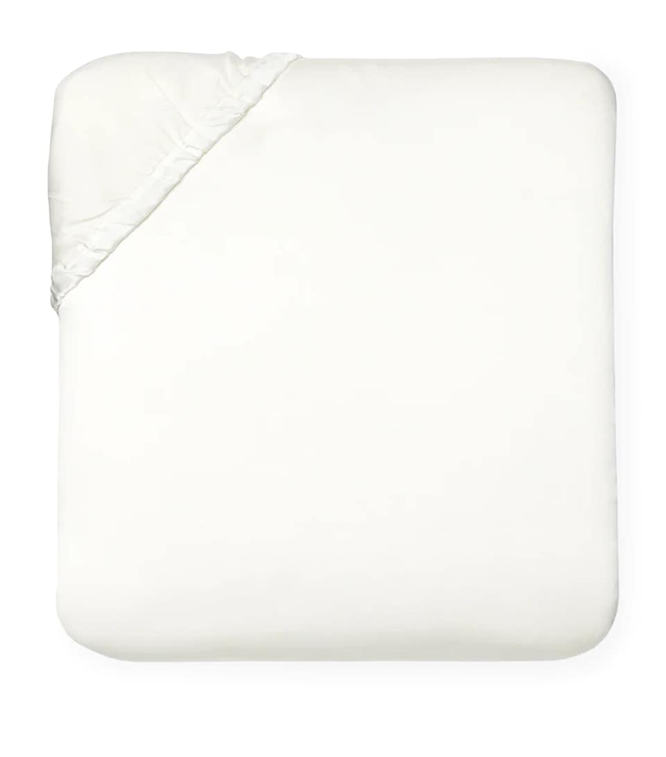 Sferra Egyptian Cotton Giza Suoer King Fitted Sheet (200cm x 180cm) Candlelight