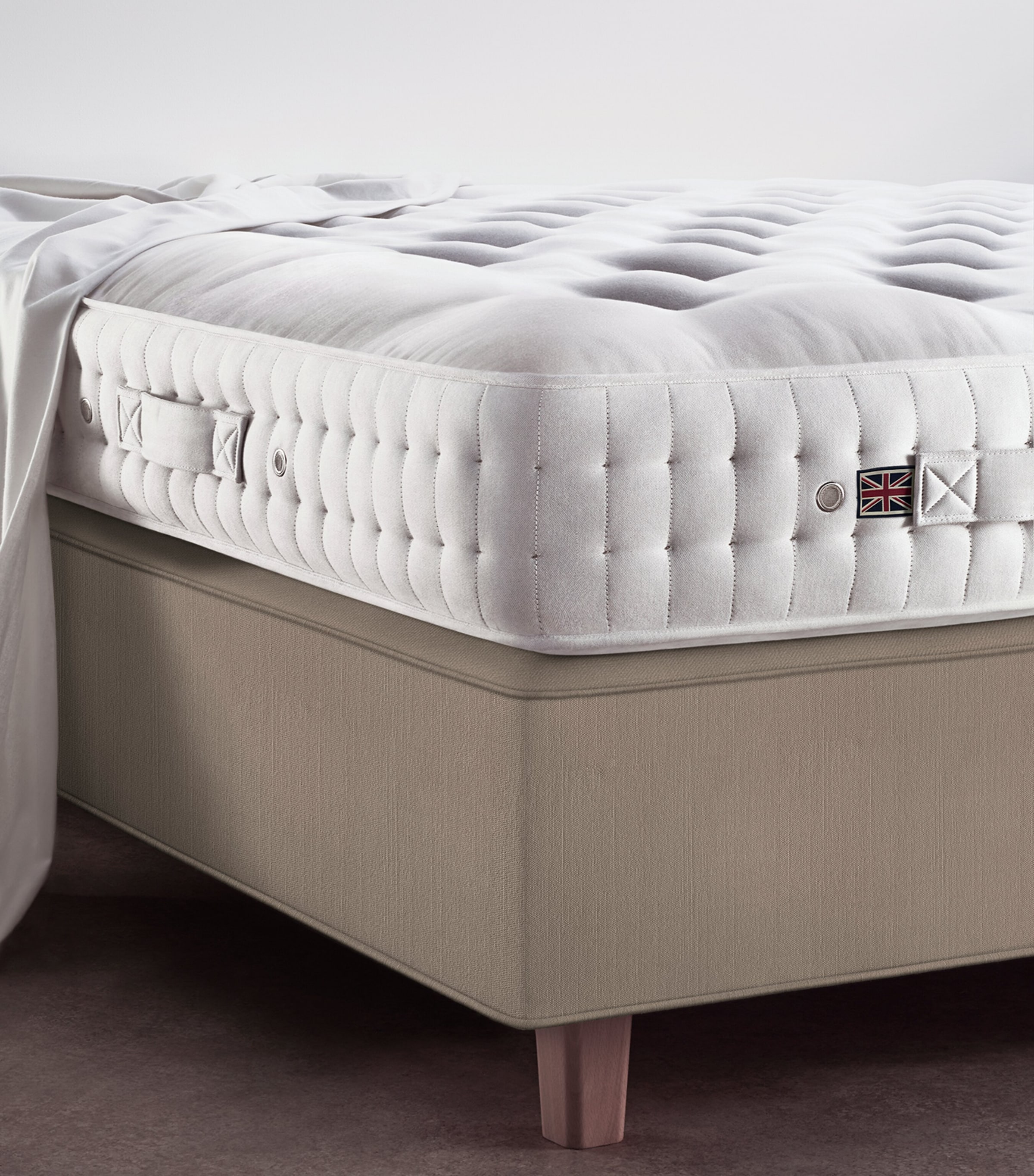 Vispring Firm Baronet Superb Mattress (150cm x 200cm) White