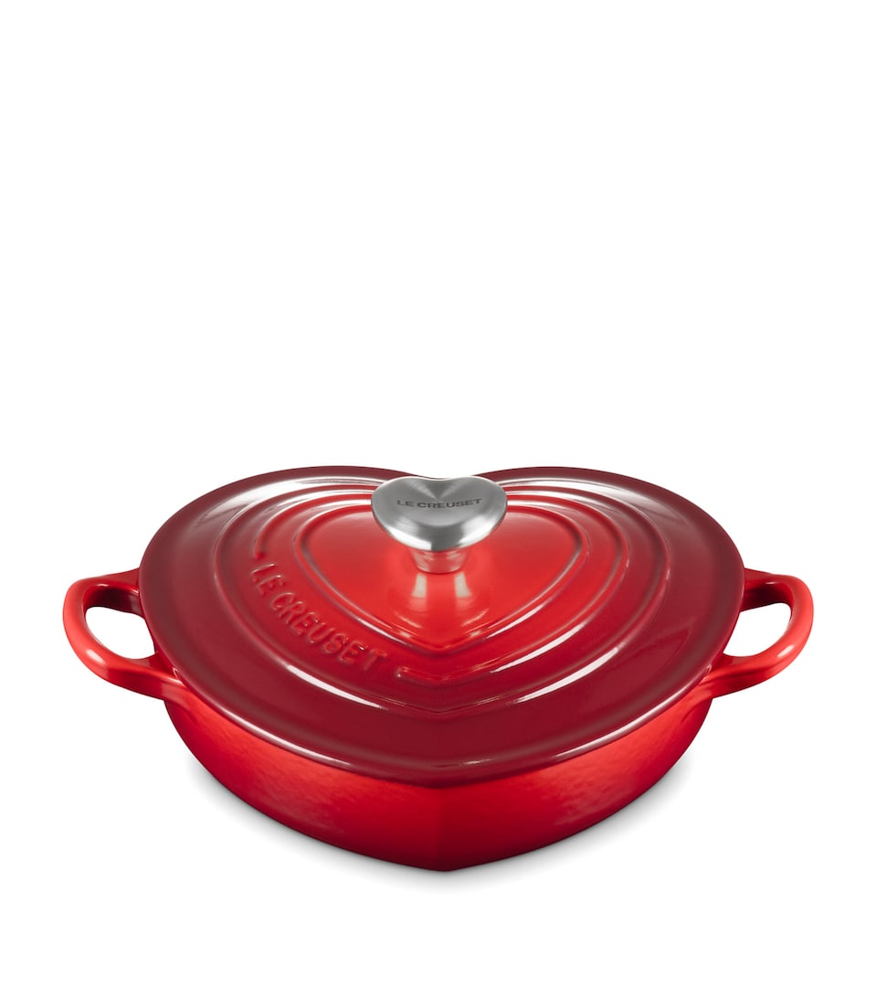 Cast Iron Heart Shallow Casserole Dish (20cm)