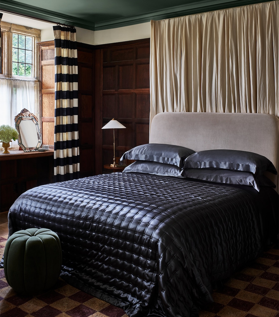 Silk Super King Fitted Sheet Set (180cm x 200cm)