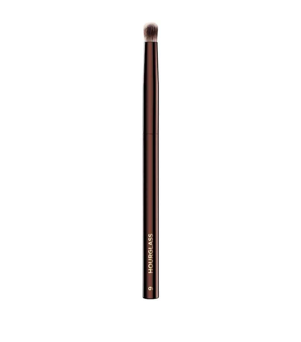 No. 9 Domed Eyeshadow Brush