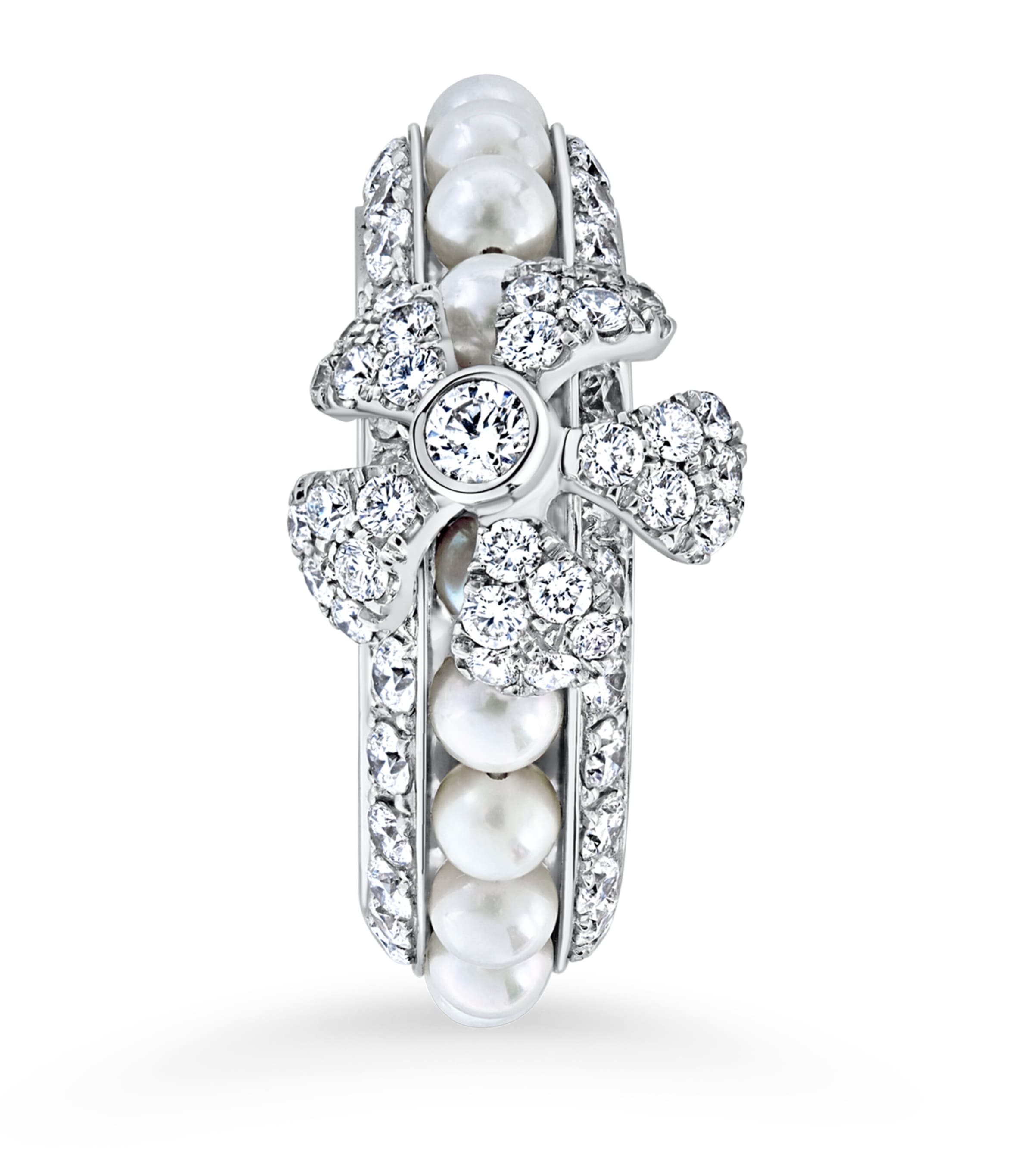 White Gold, Diamond and Pearl Rose Ring