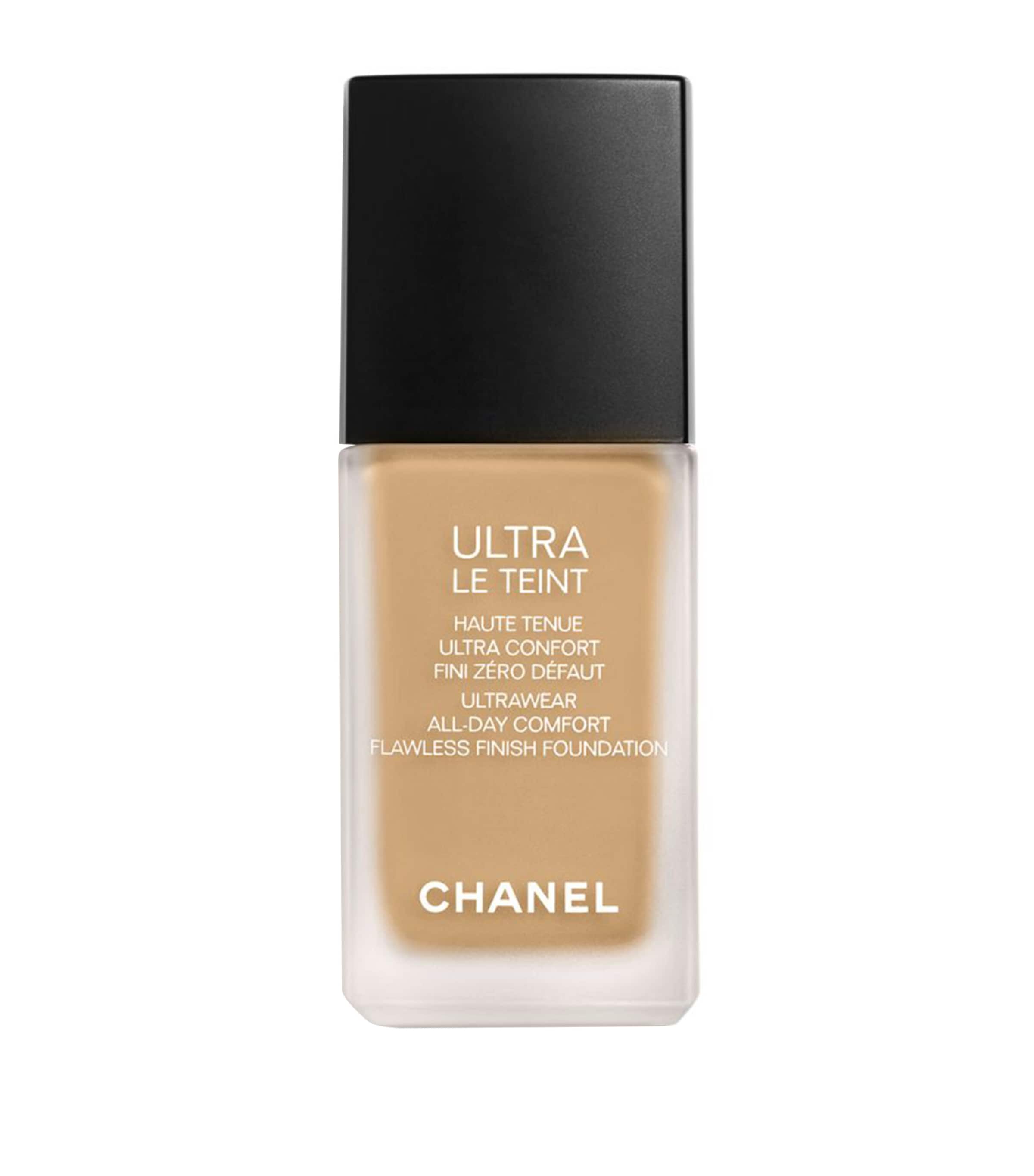 CHANEL ULTRA LE TEINT Ultrawear - All-Day Comfort - Flawless Finish Foundation (30ml)