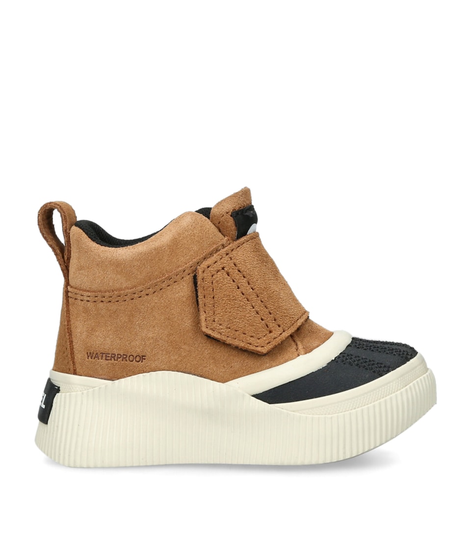 Suede Out N About IV Chills Boots