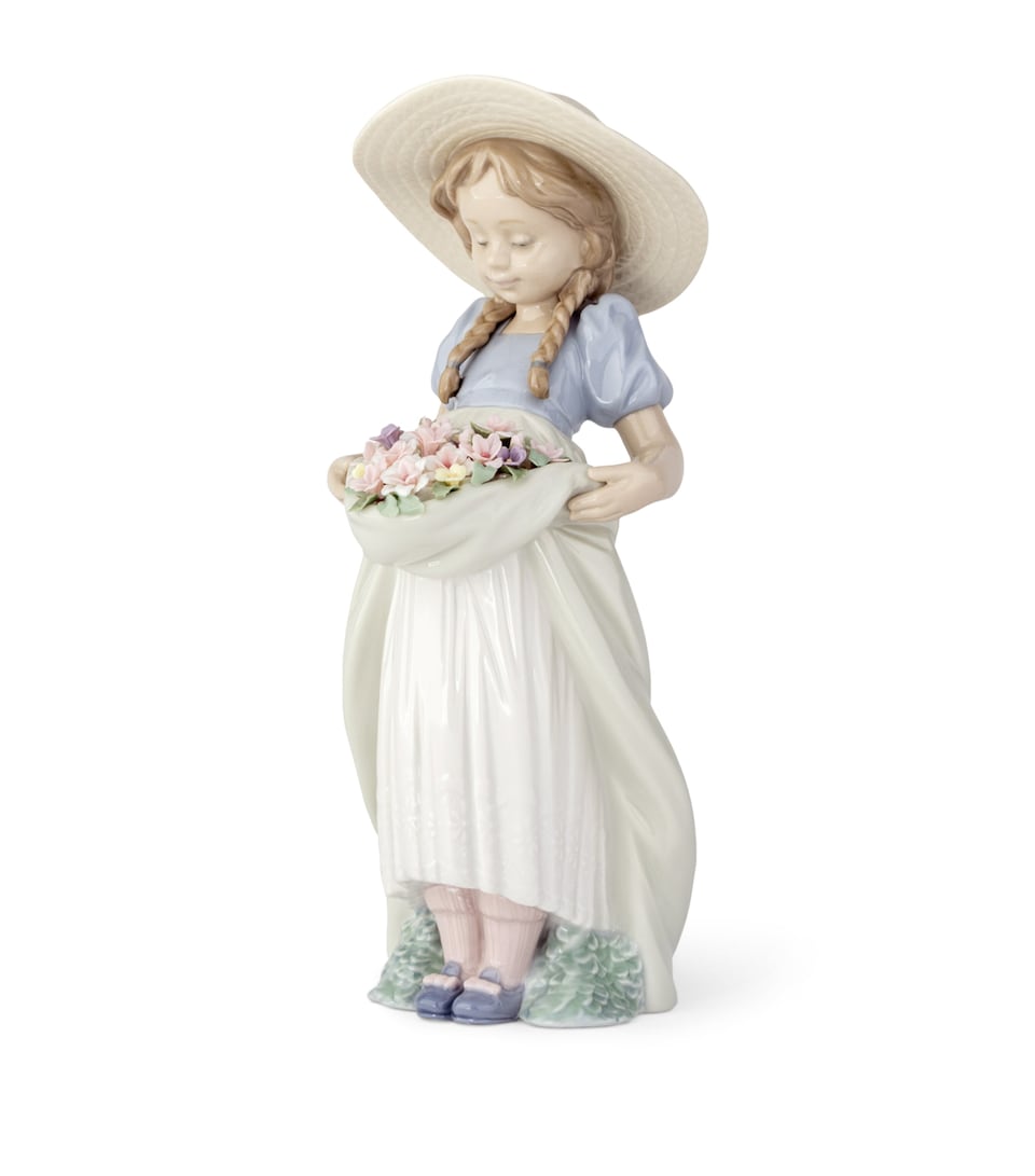 Lladró Bountiful Blossoms Figurine