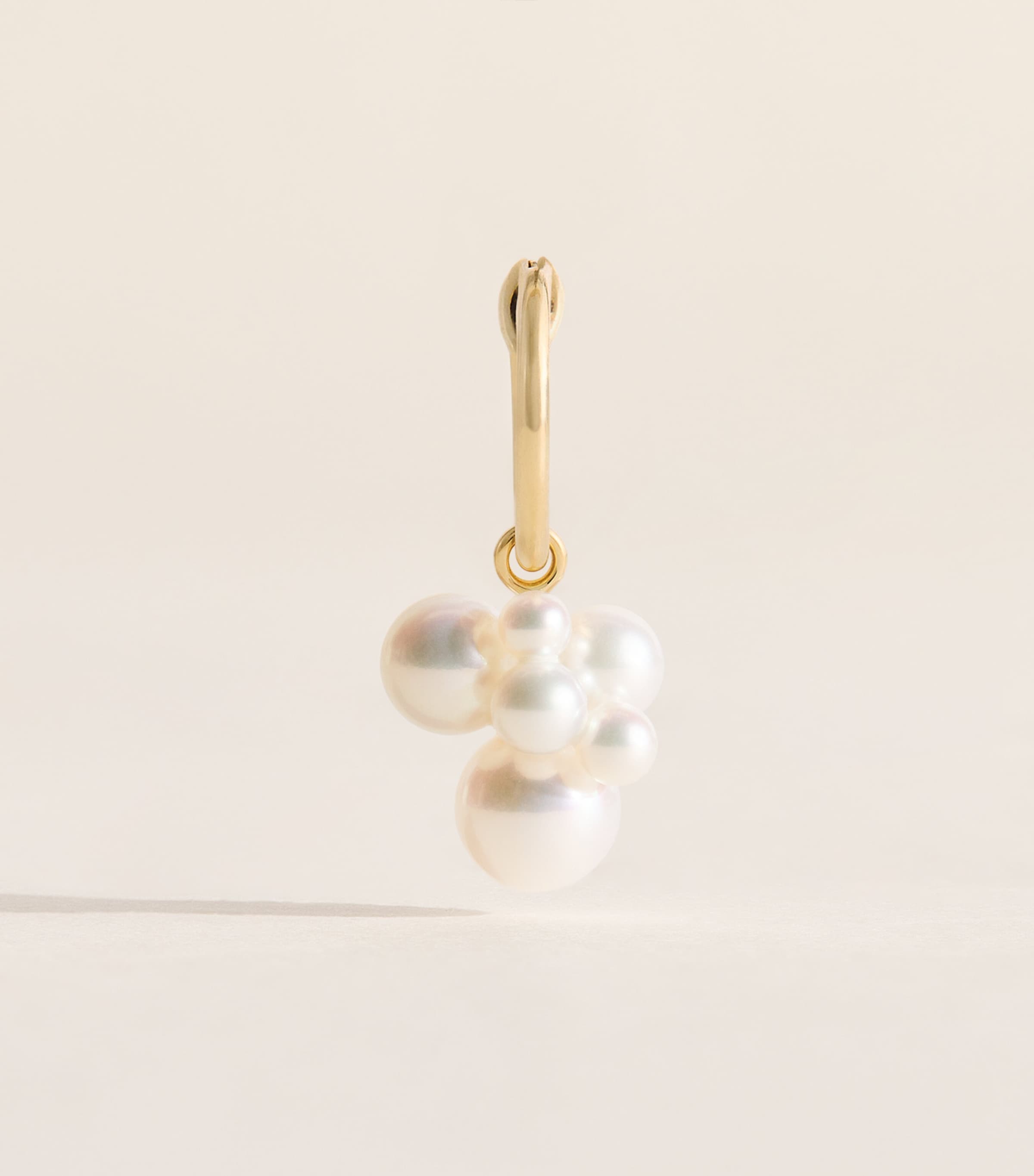 Sophie Bille Brahe Yellow Gold and Pearl Lily Botticelli Single Earring Yellow Gold